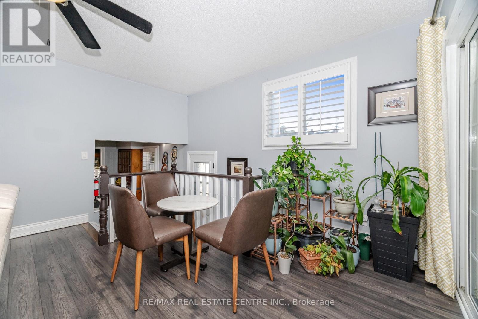 91 E 44th Street, Hamilton, Ontario  L8T 3G9 - Photo 10 - X12424894