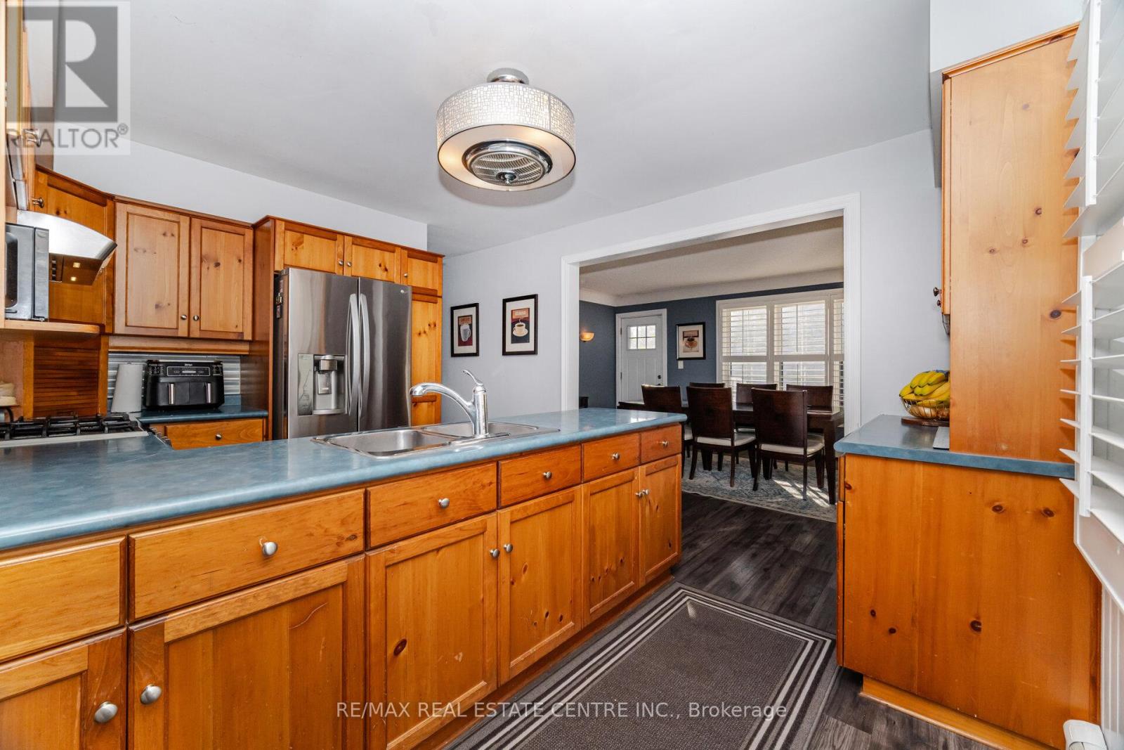 91 E 44th Street, Hamilton, Ontario  L8T 3G9 - Photo 13 - X12424894