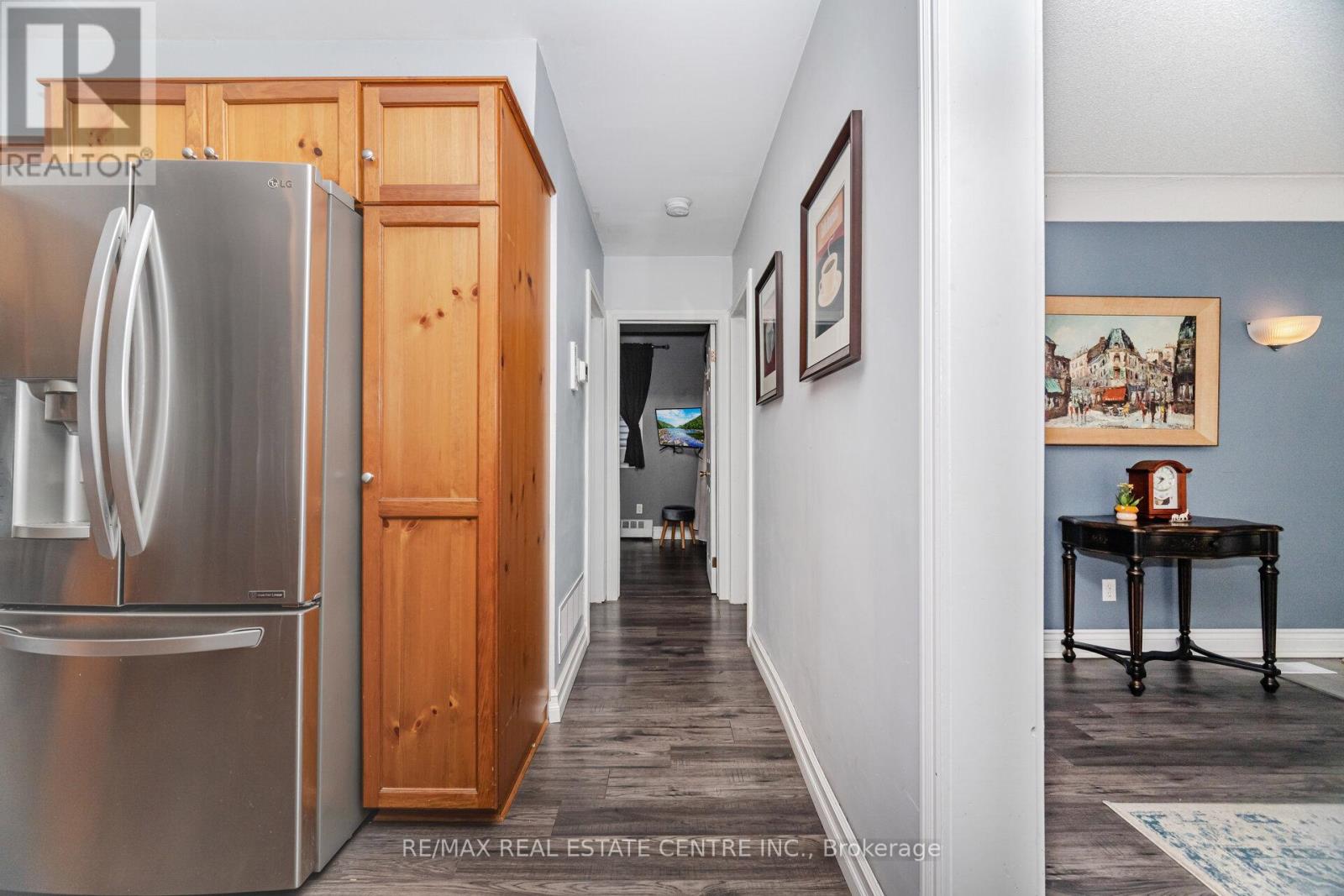 91 E 44th Street, Hamilton, Ontario  L8T 3G9 - Photo 22 - X12424894