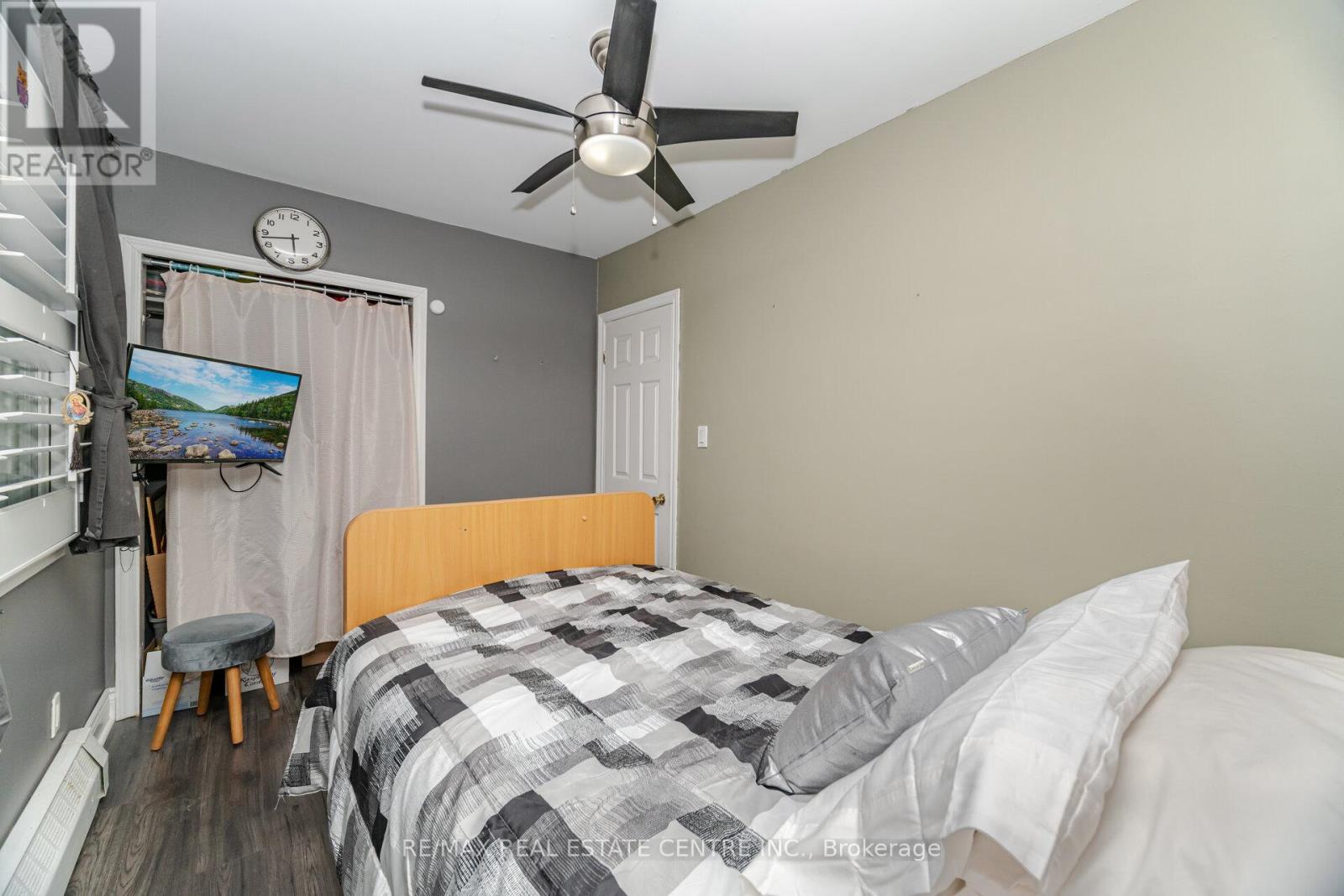 91 E 44th Street, Hamilton, Ontario  L8T 3G9 - Photo 28 - X12424894