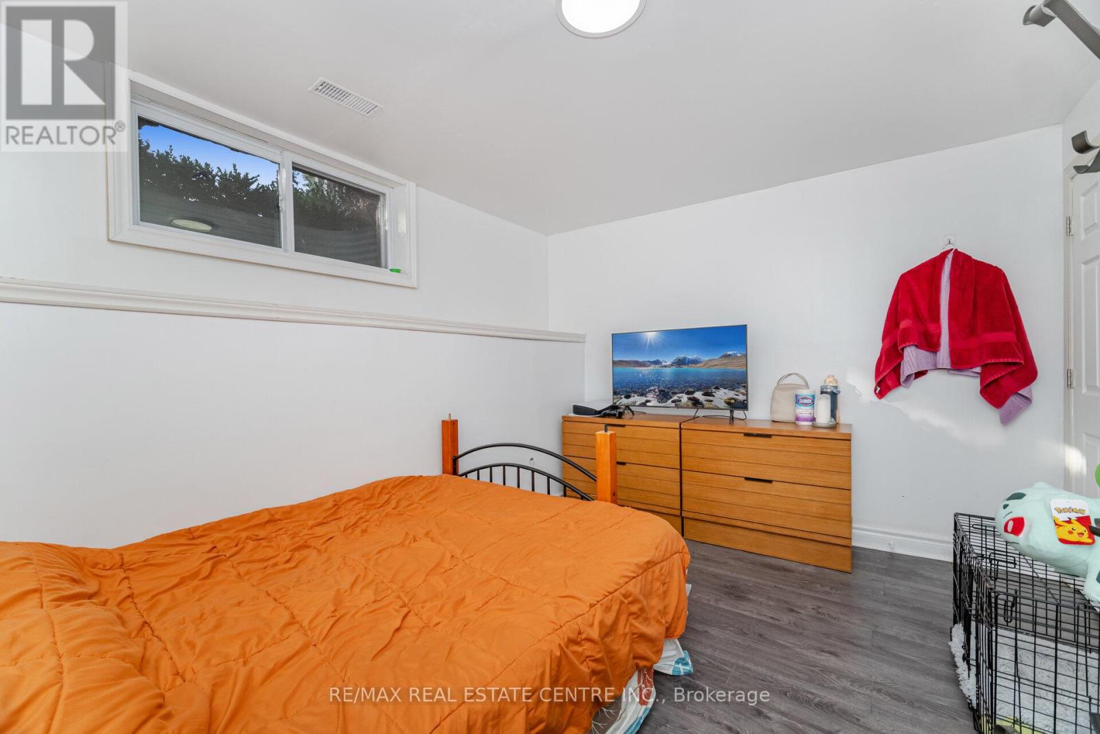 91 E 44th Street, Hamilton, Ontario  L8T 3G9 - Photo 38 - X12424894