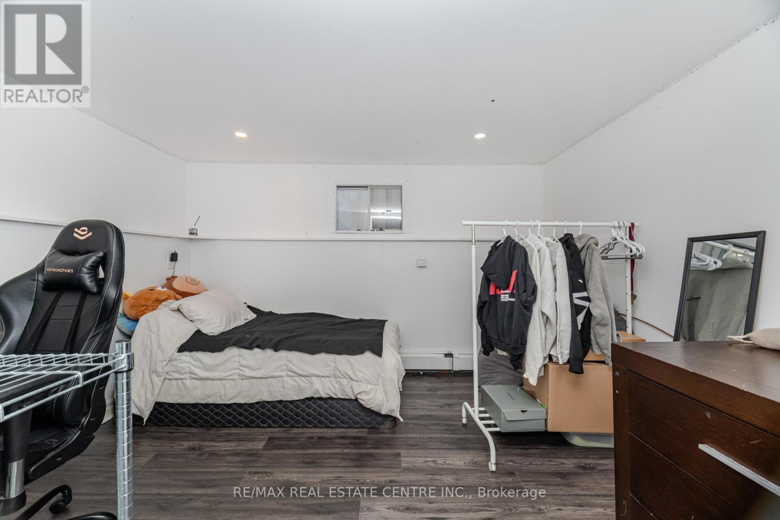 91 E 44th Street, Hamilton, Ontario  L8T 3G9 - Photo 41 - X12424894