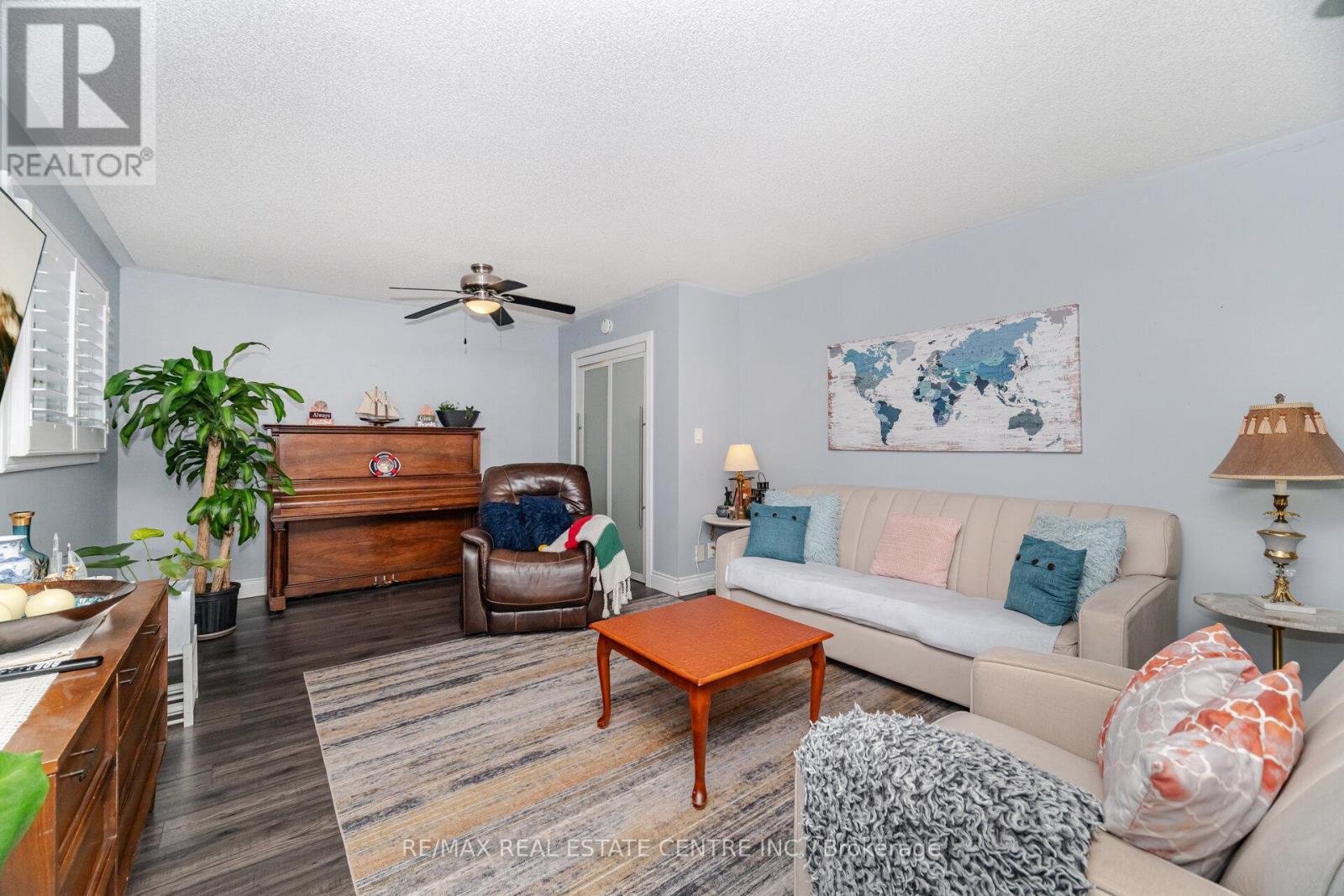91 E 44th Street, Hamilton, Ontario  L8T 3G9 - Photo 9 - X12424894