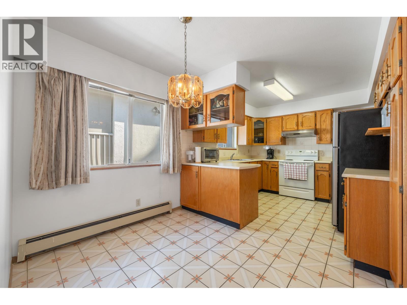 511 E 19th Avenue, Vancouver, British Columbia  V5V 1J8 - Photo 10 - R3051965