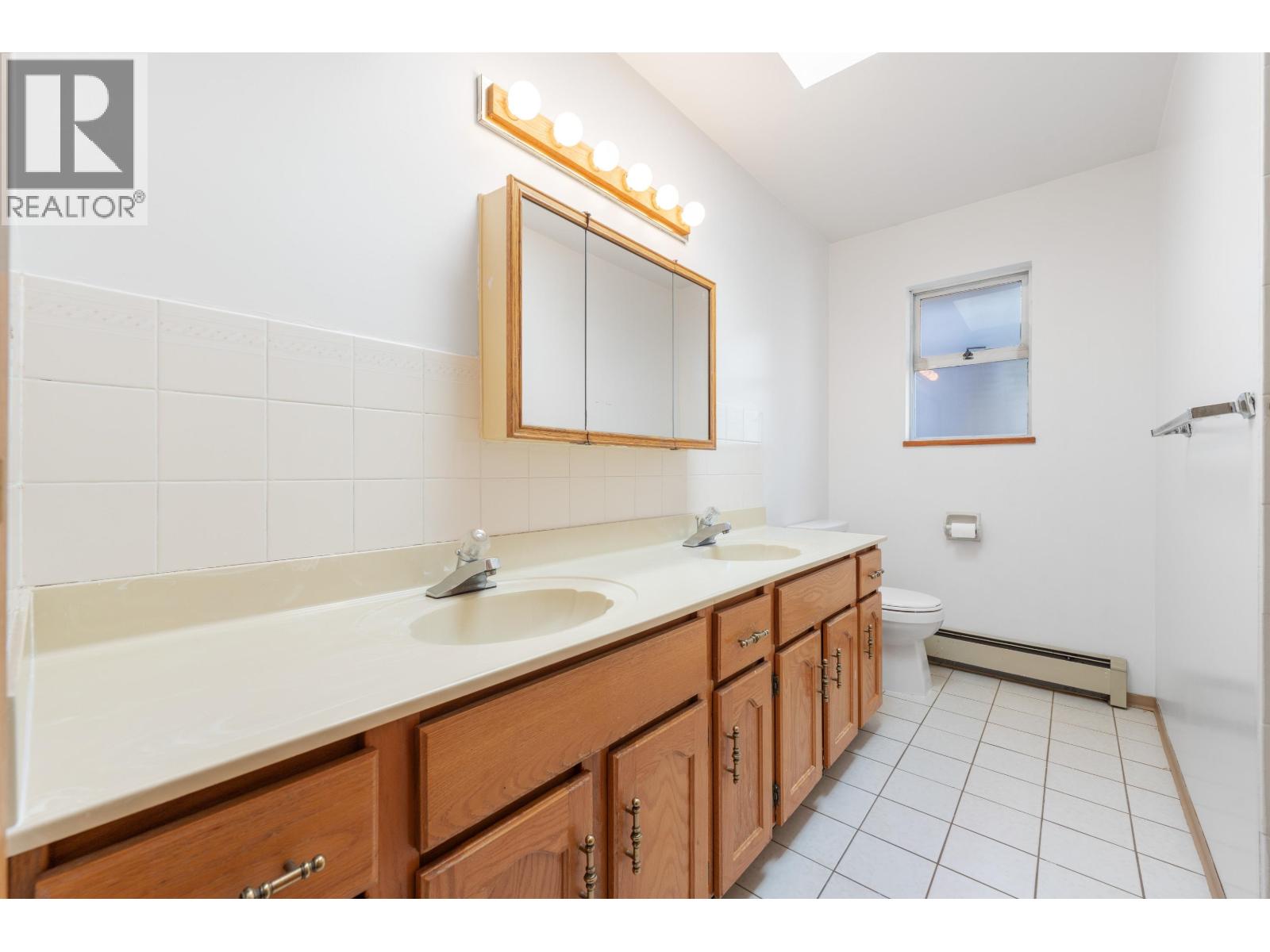 511 E 19th Avenue, Vancouver, British Columbia  V5V 1J8 - Photo 15 - R3051965
