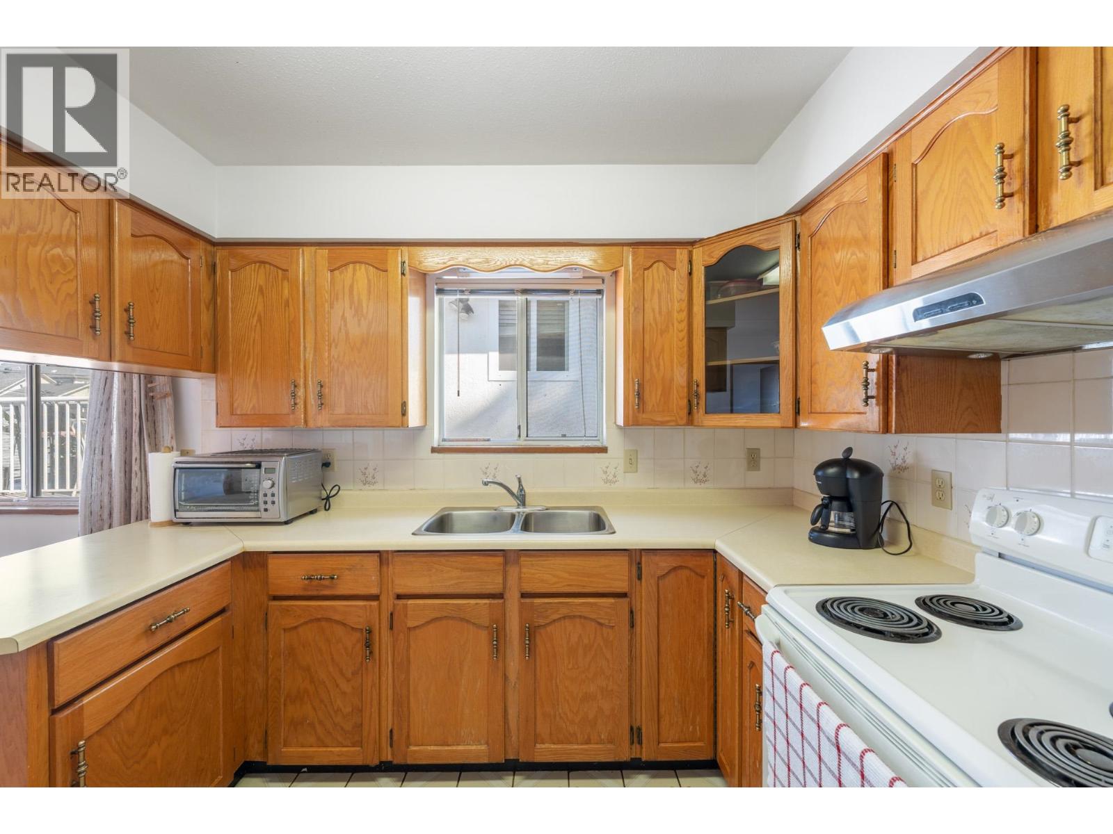 511 E 19th Avenue, Vancouver, British Columbia  V5V 1J8 - Photo 8 - R3051965