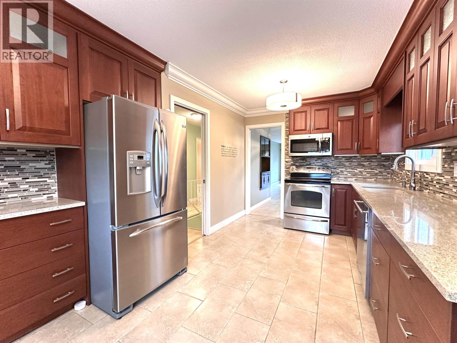 1542 West 65th Ave, Vancouver, British Columbia  V6P 2R1 - Photo 12 - R3051992