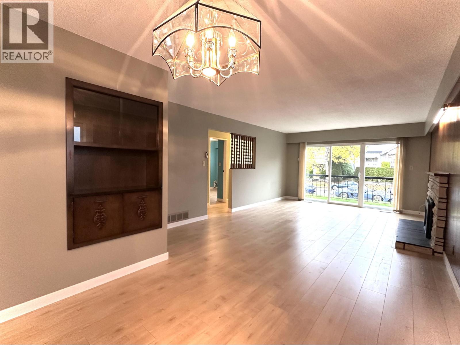 1542 West 65th Ave, Vancouver, British Columbia  V6P 2R1 - Photo 8 - R3051992