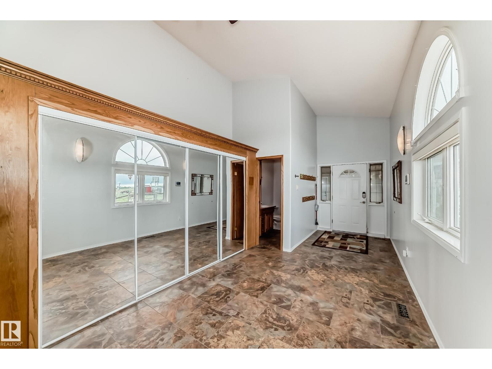 25027 Twp Rd 484, Rural Leduc County, Alberta  T4X 2T7 - Photo 4 - E4459292