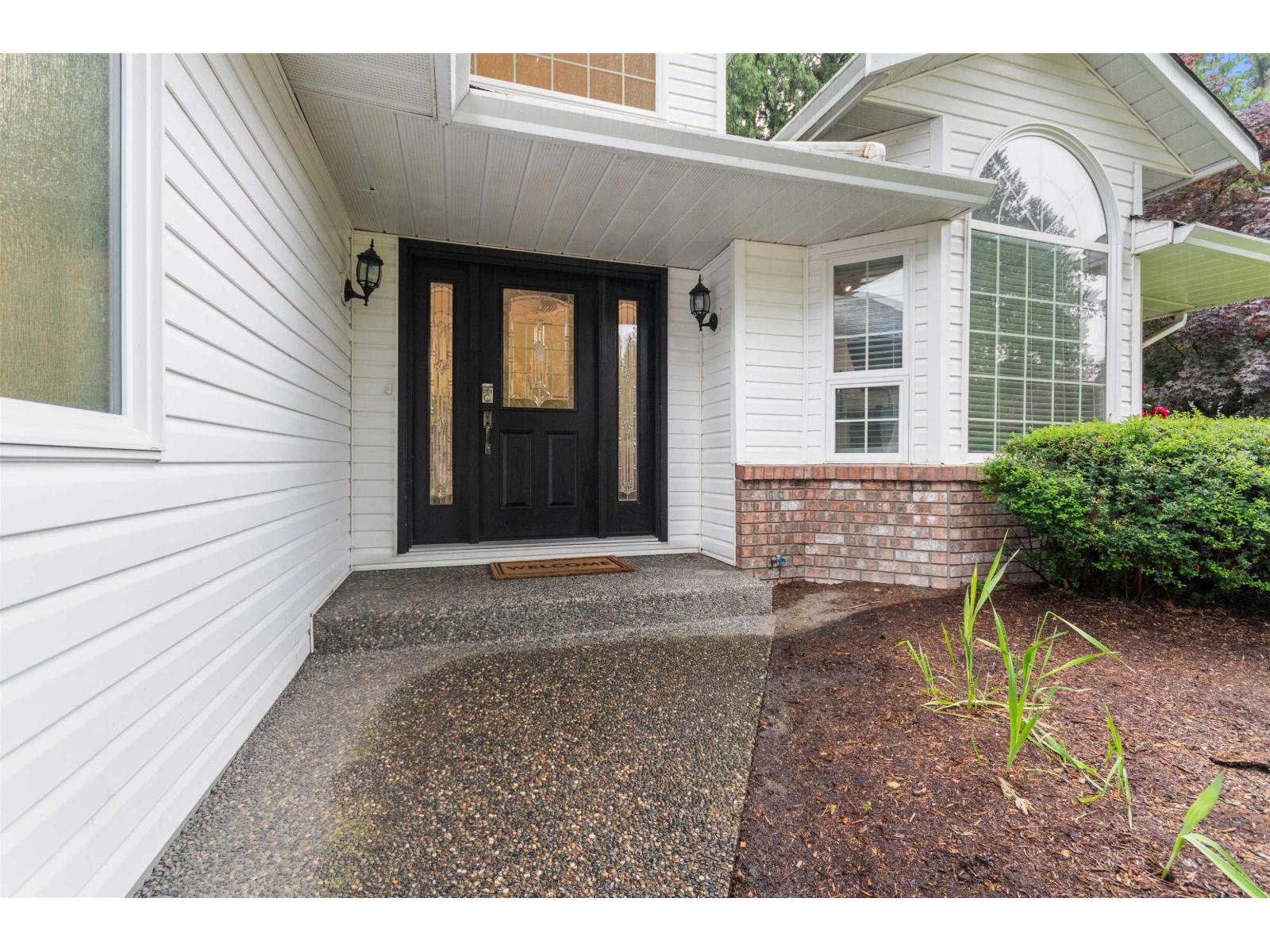 Property at 10030 SUSSEX DRIVE image 4