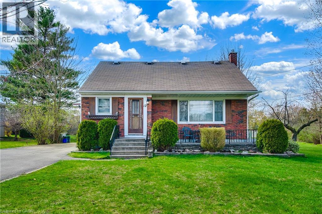 12 Valley Road, St. Catharines, Ontario  L2S 1Y6 - Photo 3 - 40721725