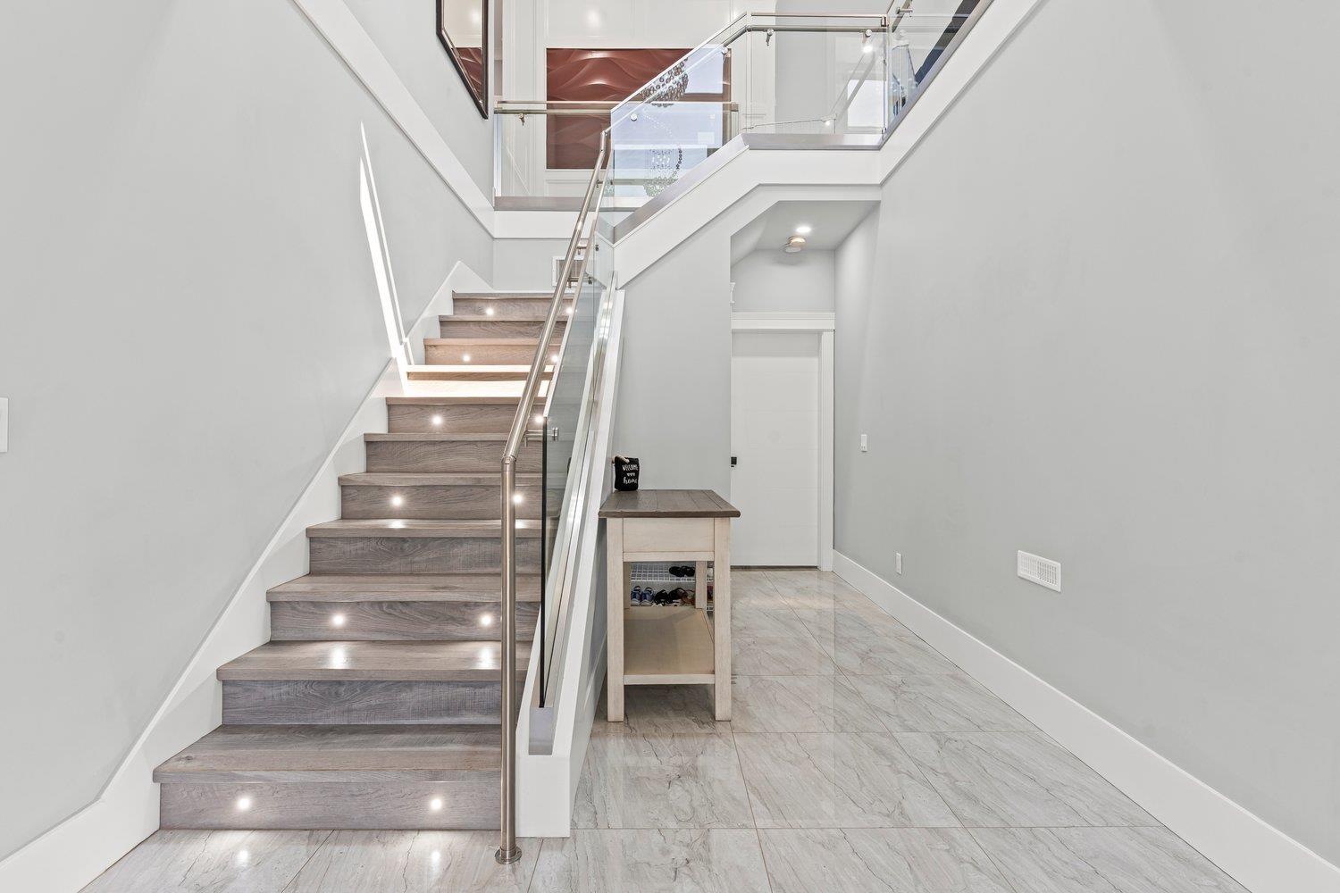 8214 Nixon Road, Eastern Hillsides, Chilliwack, British Columbia V4Z 0E4 - Photo 4 - R3051909