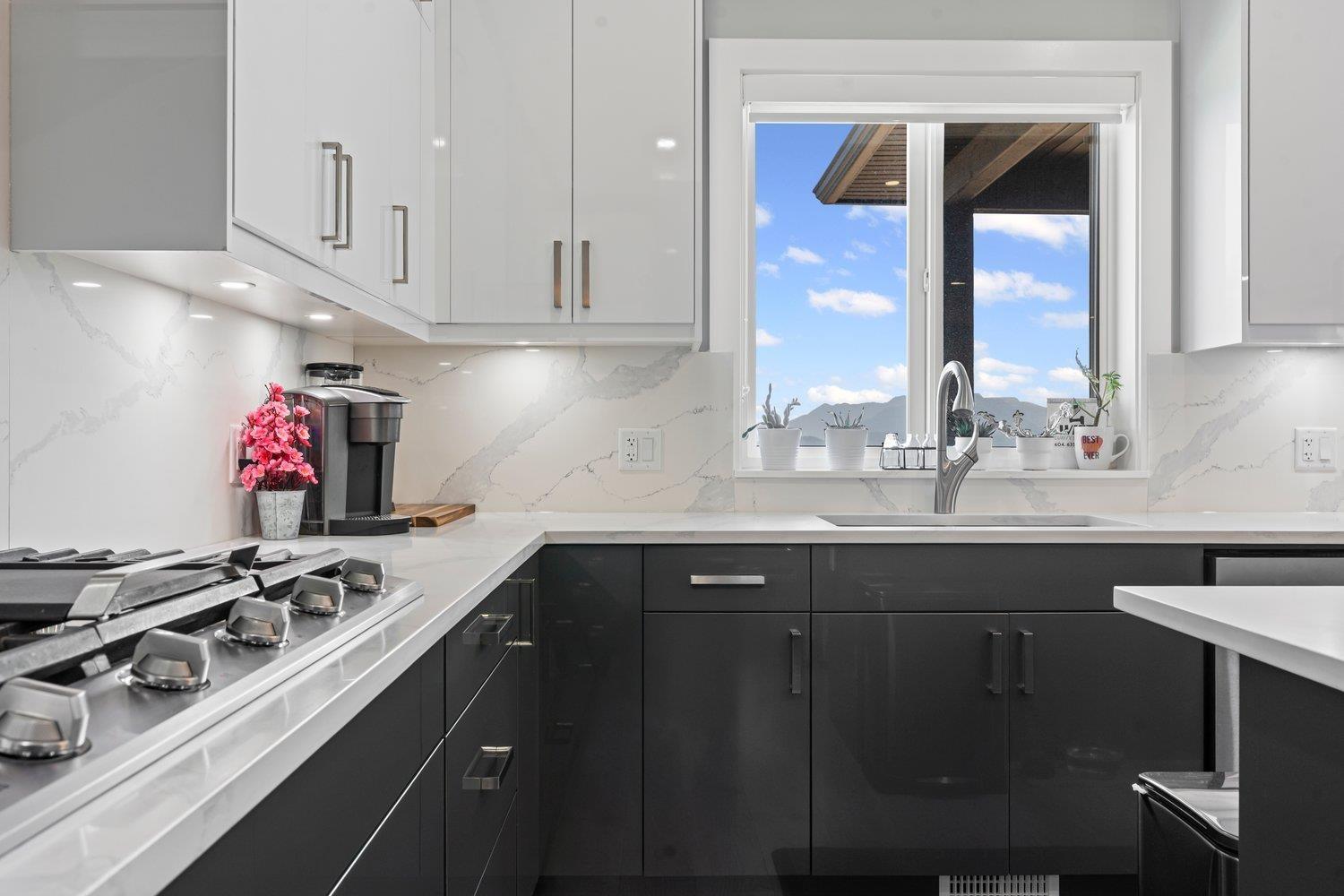 8214 Nixon Road, Eastern Hillsides, Chilliwack, British Columbia V4Z 0E4 - Photo 9 - R3051909