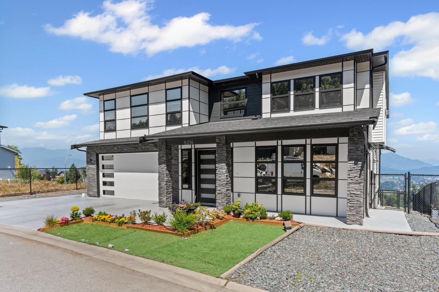 8214 Nixon Road, Eastern Hillsides, Chilliwack, British Columbia V4Z 0E4 - Photo 2 - R3051909