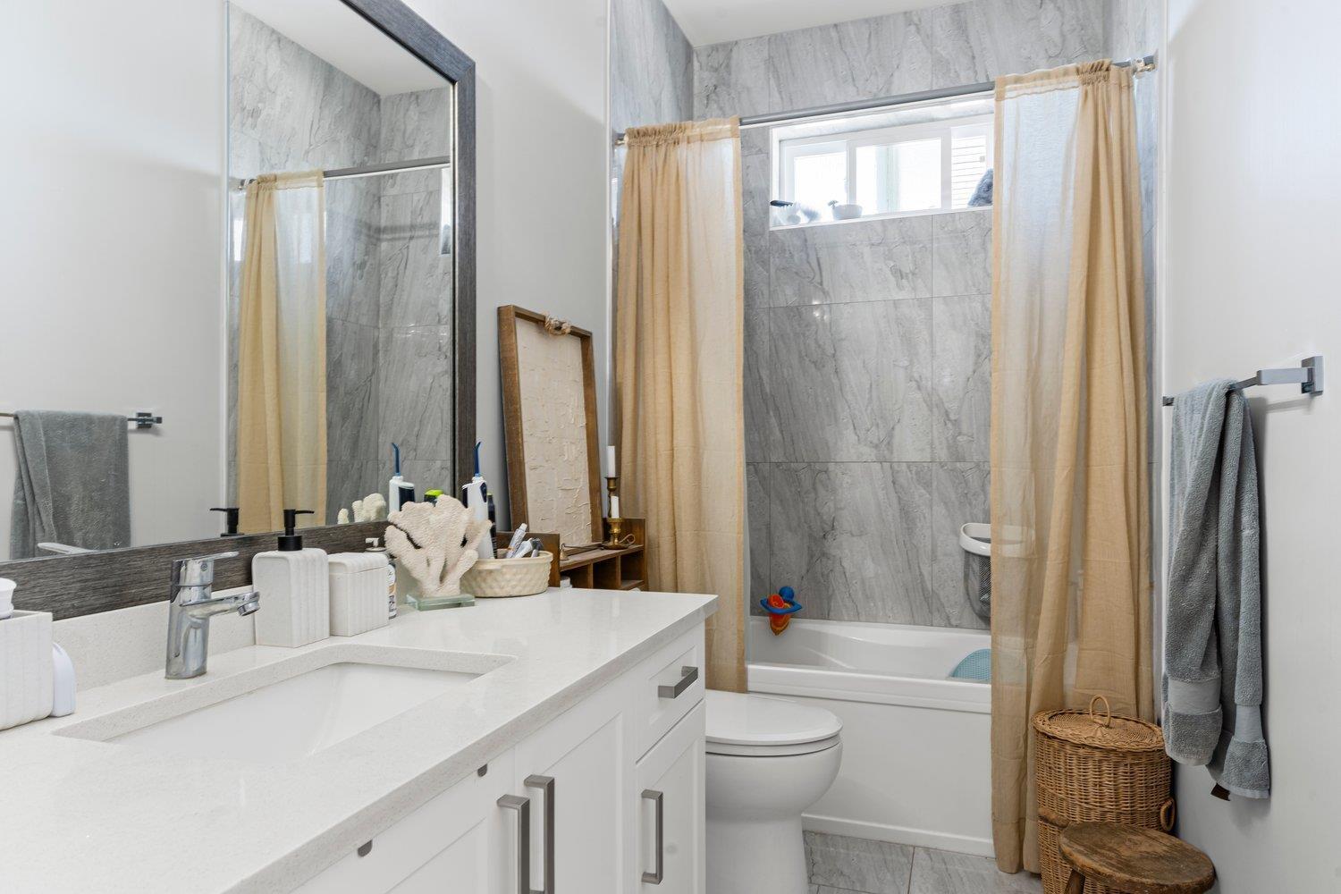 8214 Nixon Road, Eastern Hillsides, Chilliwack, British Columbia V4Z 0E4 - Photo 30 - R3051909