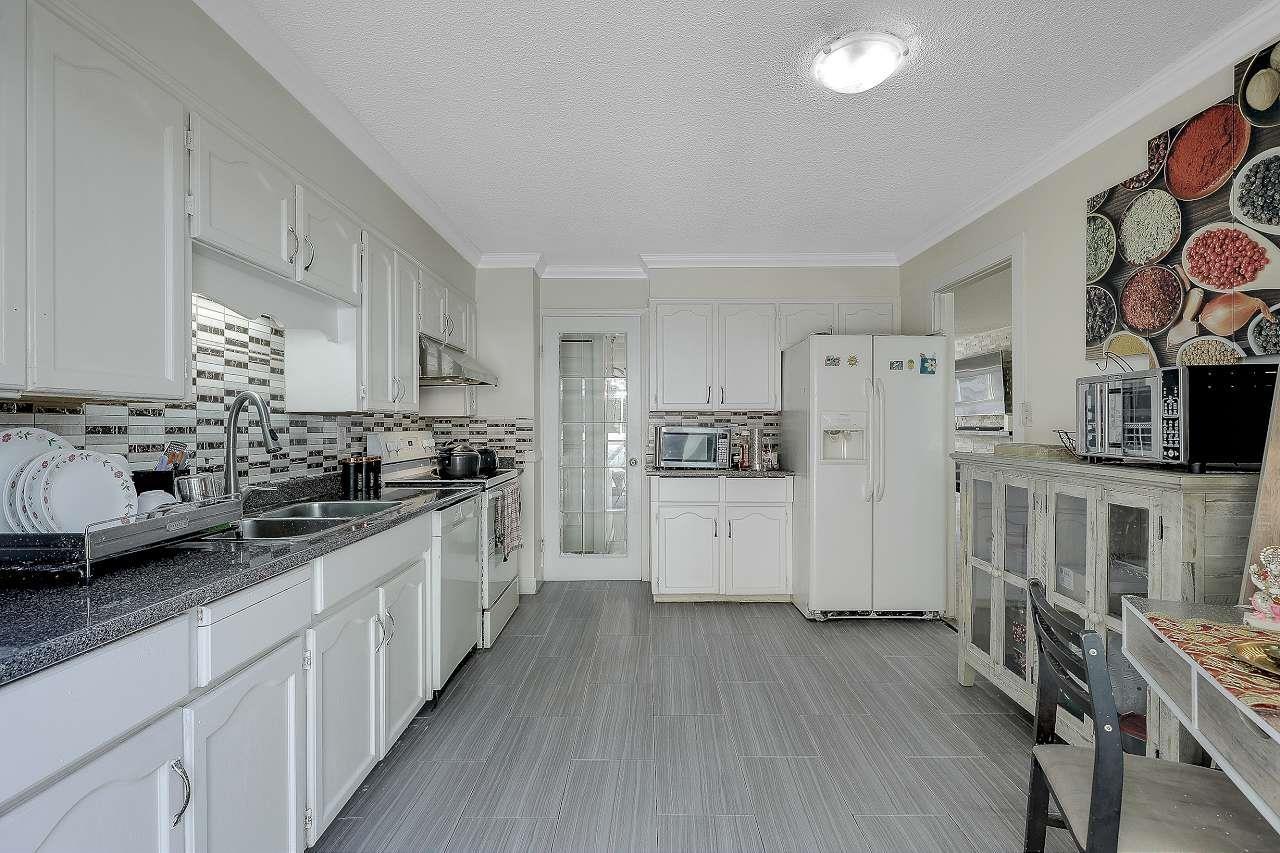 8063 138a Street, Surrey, British Columbia  V3W 9B3 - Photo 13 - R3051409