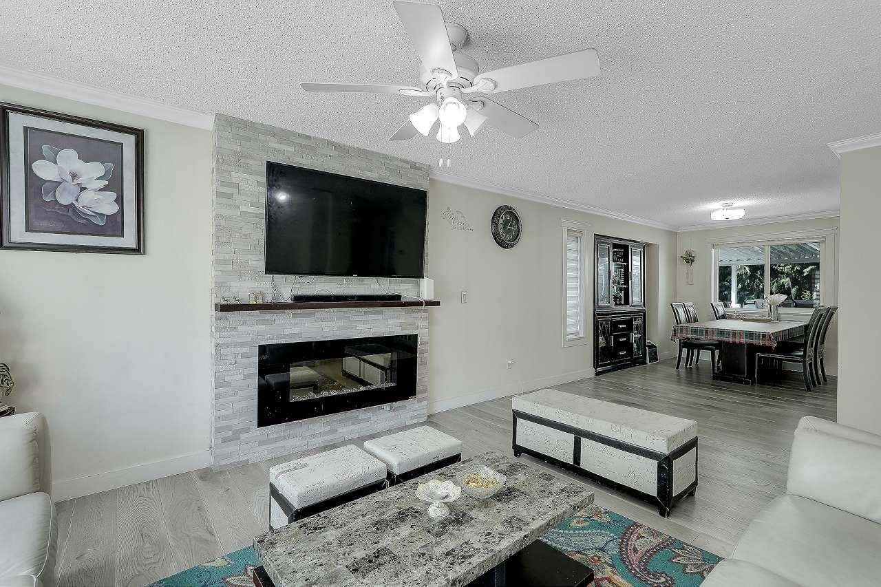 8063 138a Street, Surrey, British Columbia  V3W 9B3 - Photo 5 - R3051409