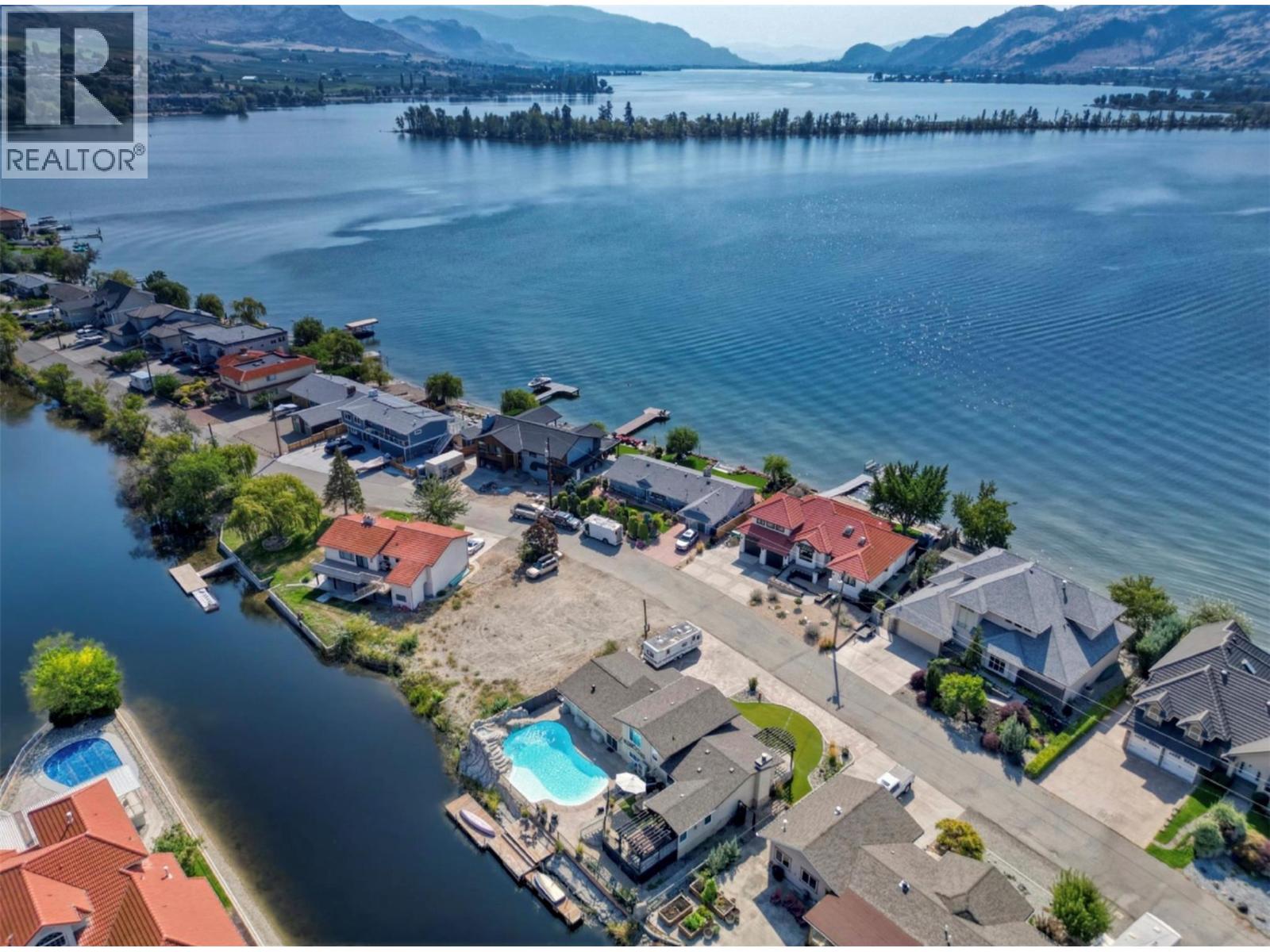 52 HARBOUR KEY Drive, Osoyoos, British Columbia