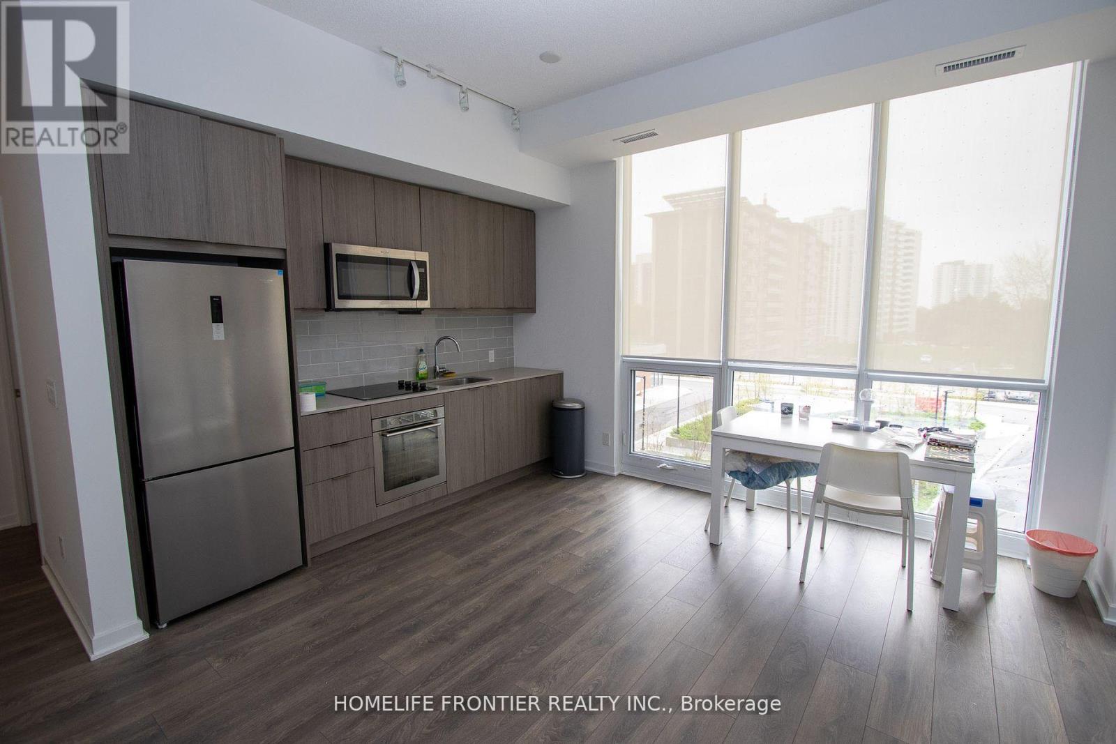 315 - 38 FOREST MANOR ROAD, Toronto, Ontario