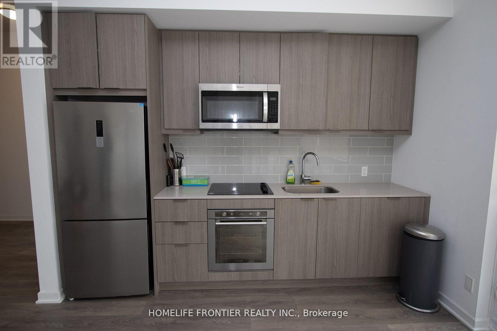 315 - 38 Forest Manor Road, Toronto, Ontario  M2J 1M1 - Photo 3 - C12424919