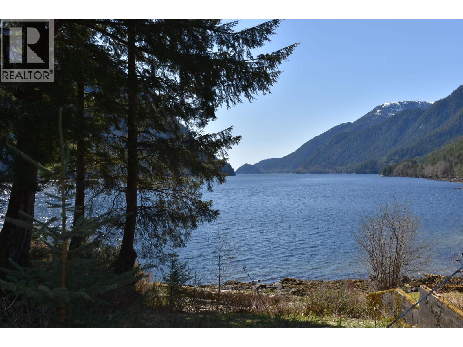 75 Highland Drive, Bella Coola, British Columbia  V0T 1P0 - Photo 8 - R3051214