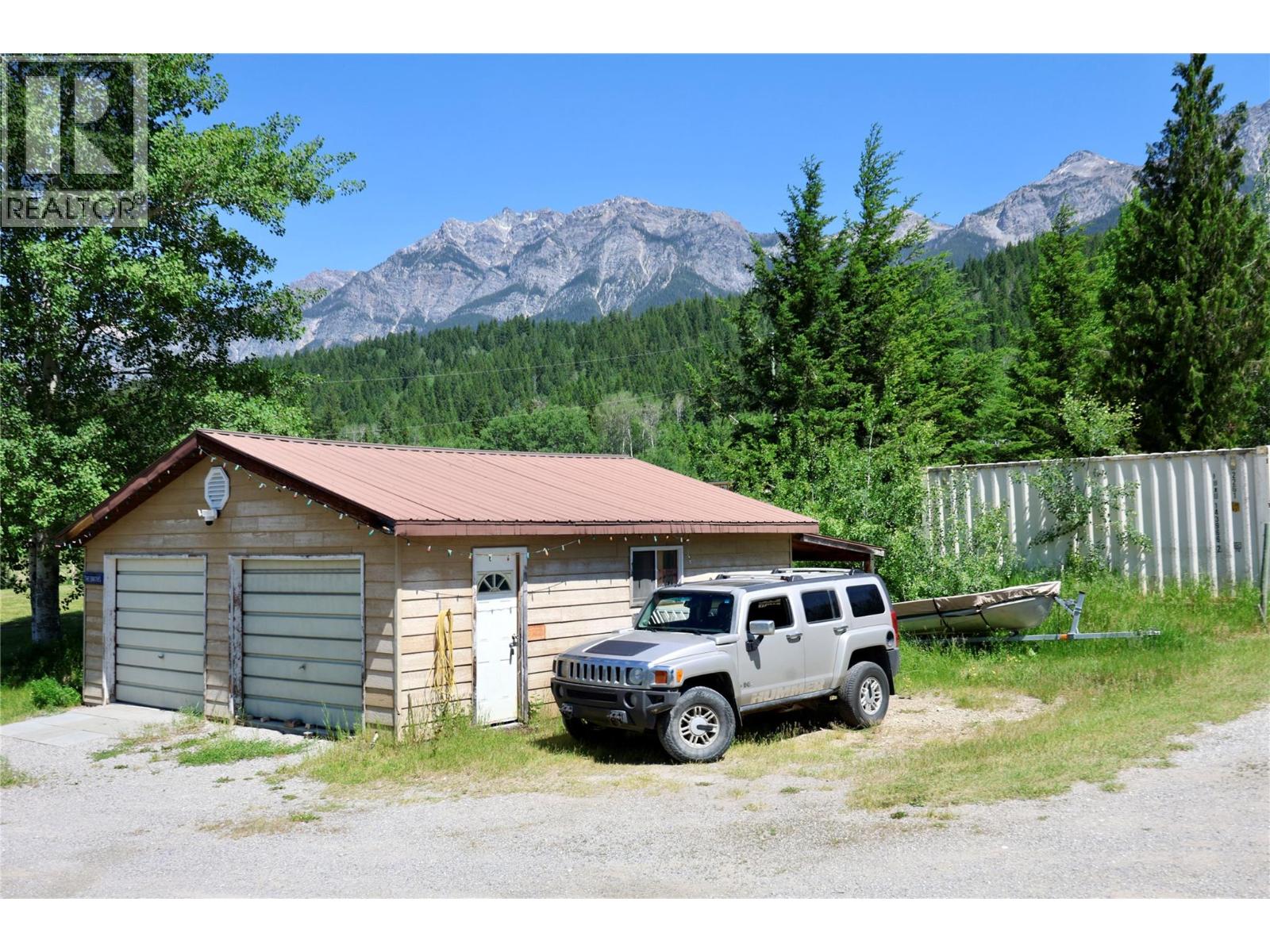 3049 95 Highway, Golden, British Columbia  V0A 1H2 - Photo 14 - 10351788