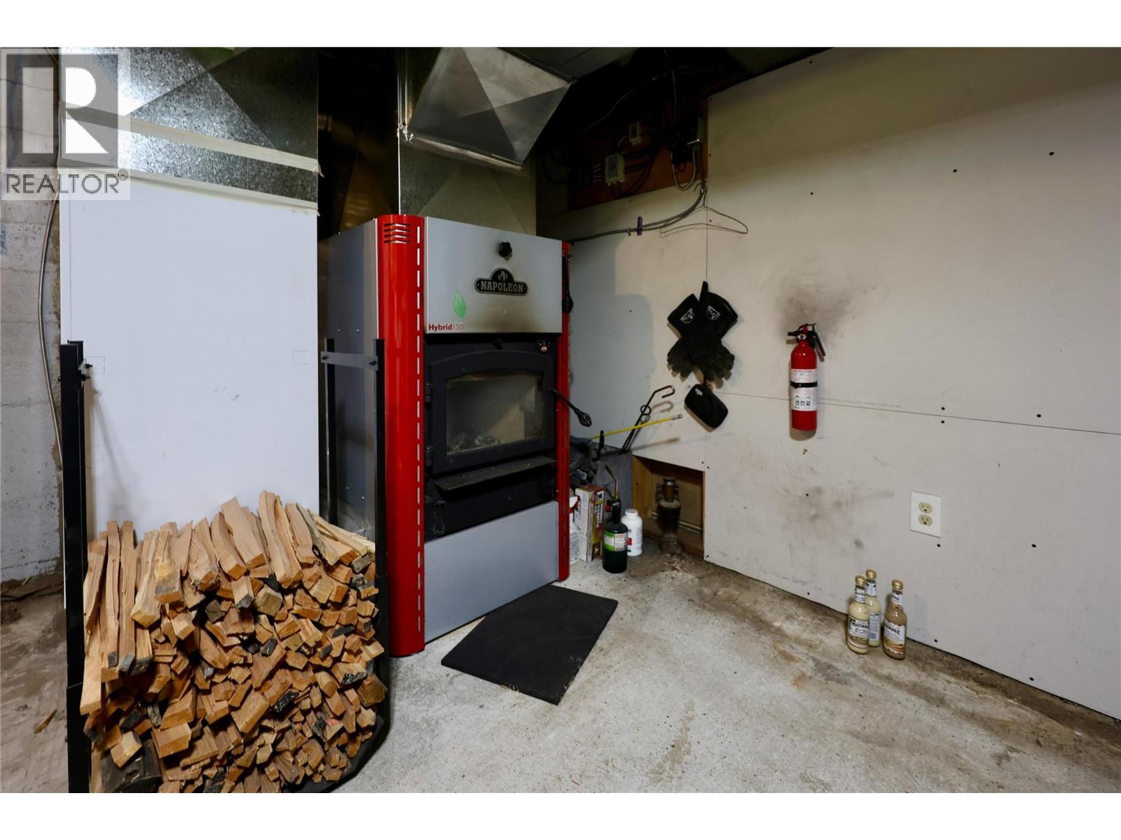 3049 95 Highway, Golden, British Columbia  V0A 1H2 - Photo 33 - 10351788