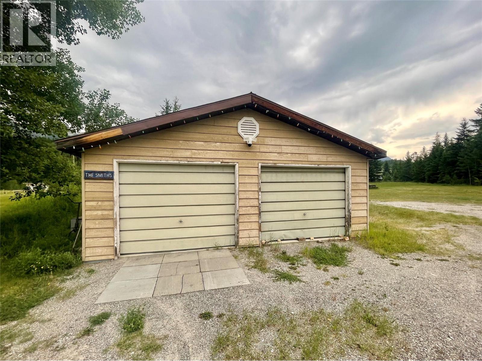 3049 95 Highway, Golden, British Columbia  V0A 1H2 - Photo 15 - 10351788