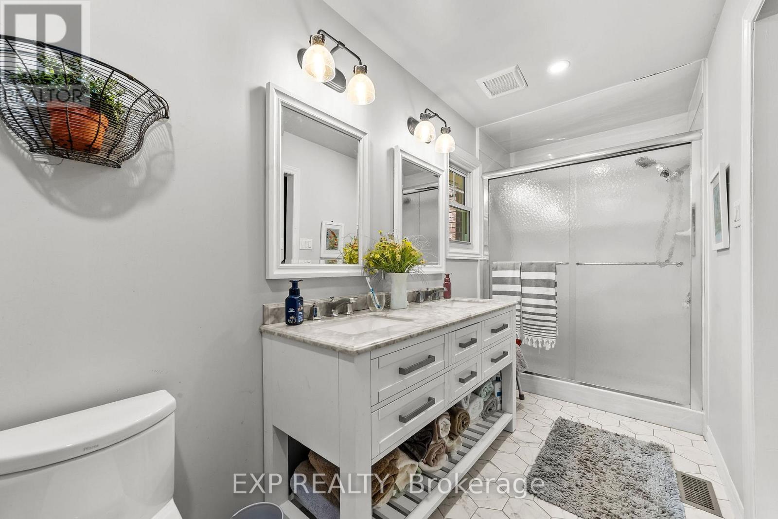 5855 Cook Road, Middlesex Centre, Ontario  N6P 1P3 - Photo 25 - X12424987