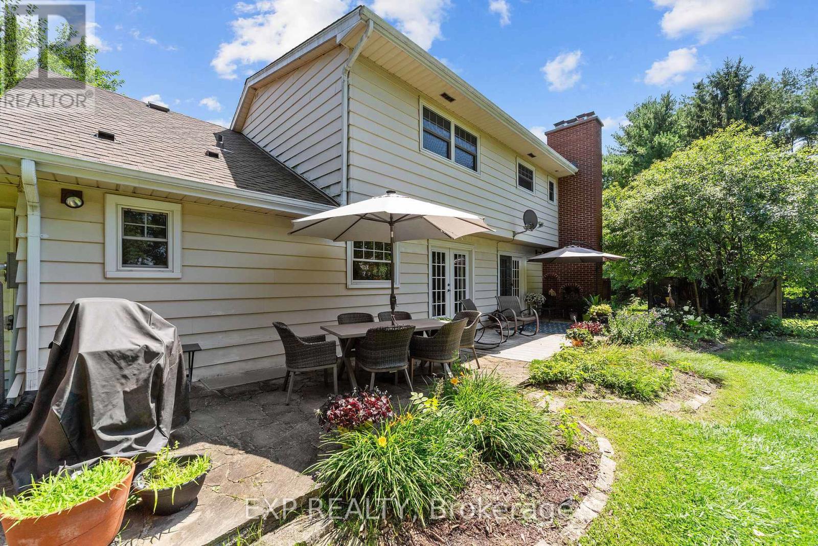 5855 Cook Road, Middlesex Centre, Ontario  N6P 1P3 - Photo 36 - X12424987