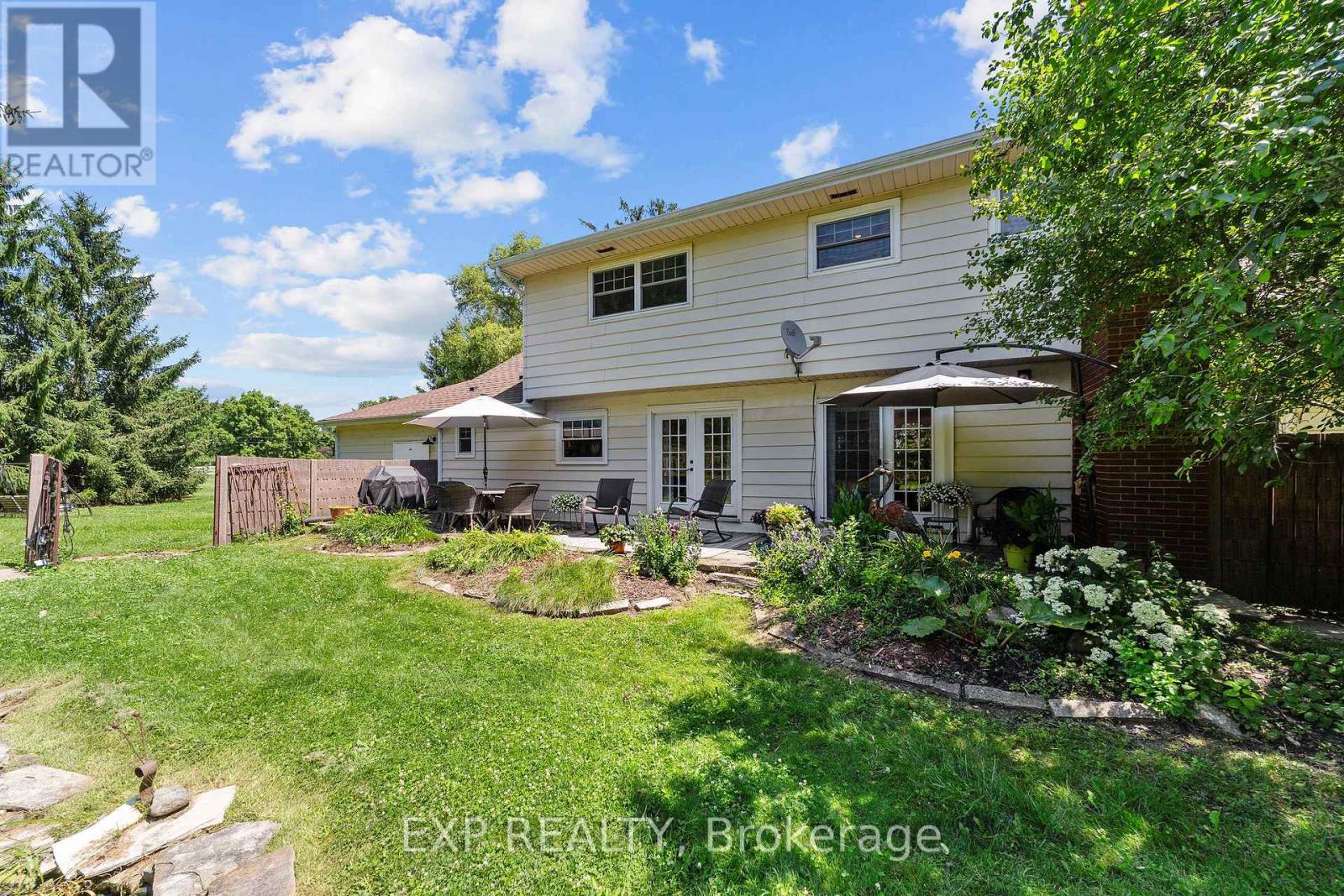 5855 Cook Road, Middlesex Centre, Ontario  N6P 1P3 - Photo 37 - X12424987