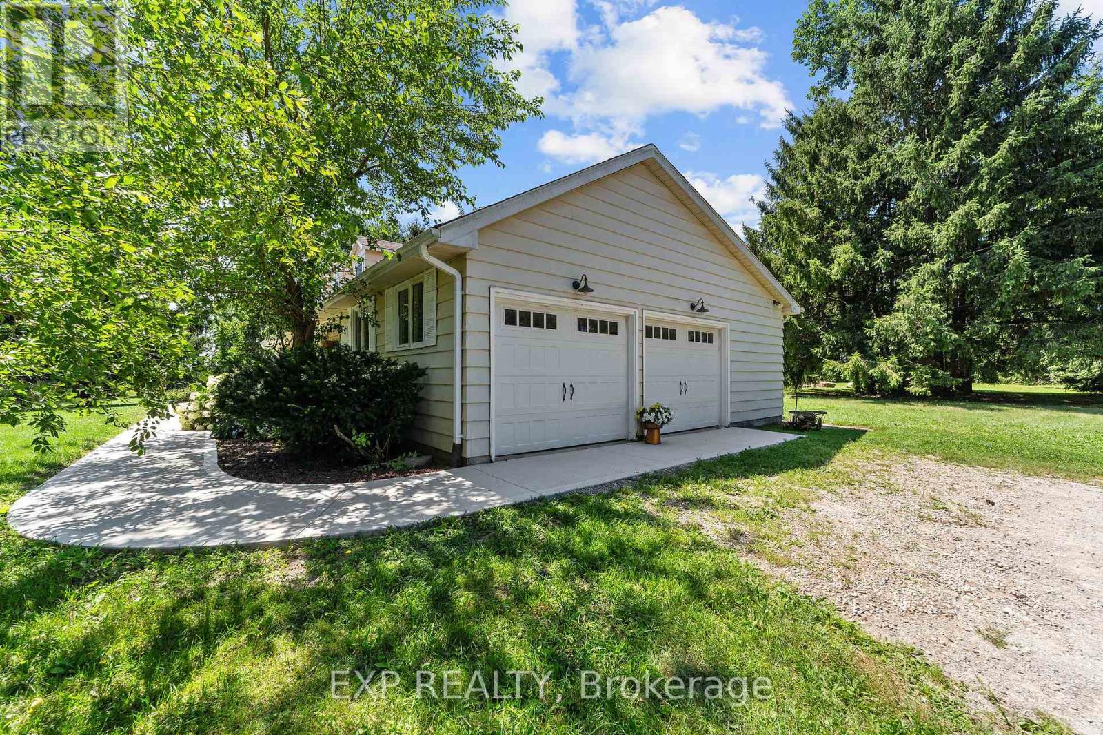 5855 Cook Road, Middlesex Centre, Ontario  N6P 1P3 - Photo 41 - X12424987