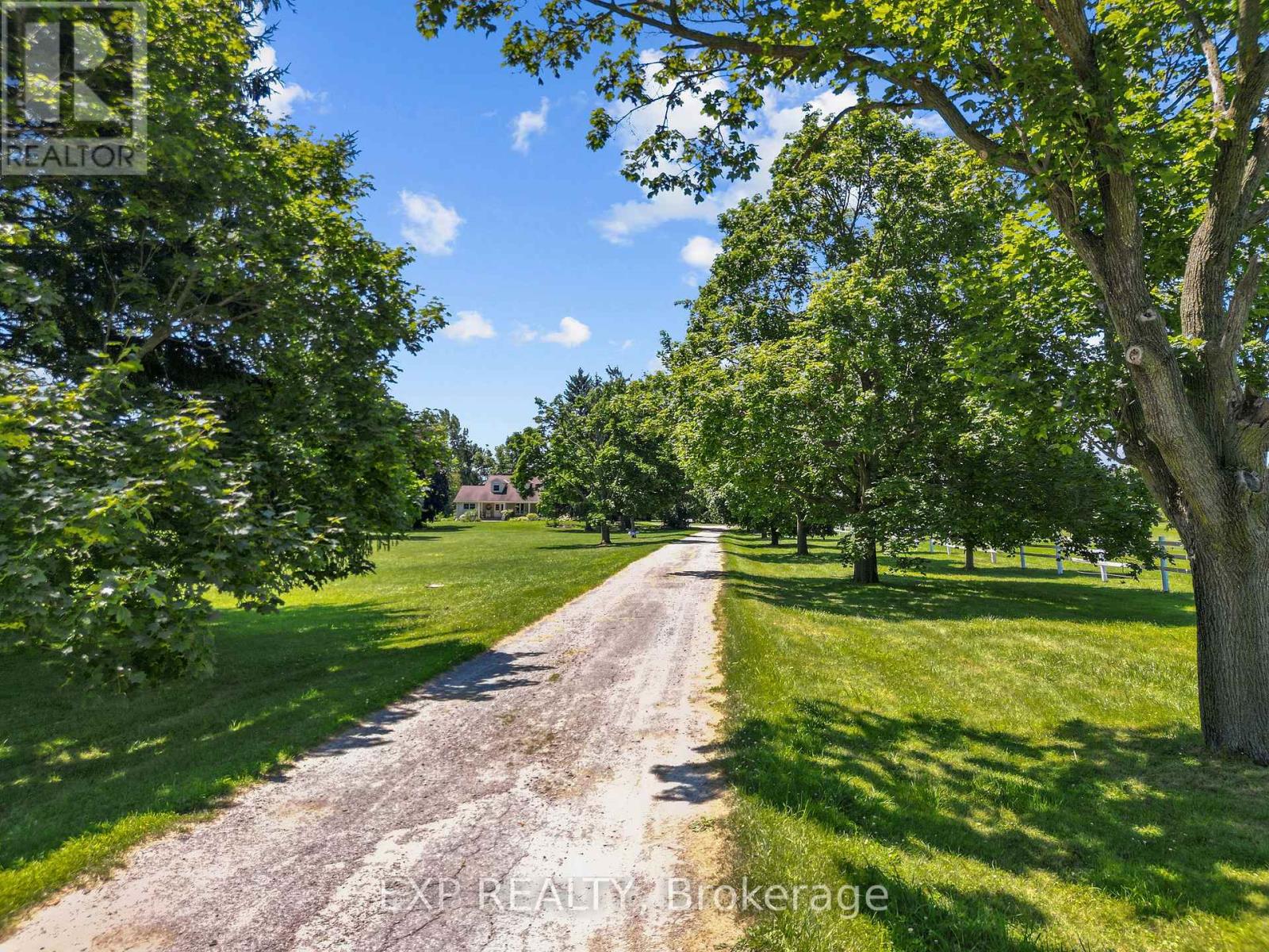 5855 Cook Road, Middlesex Centre, Ontario  N6P 1P3 - Photo 7 - X12424987