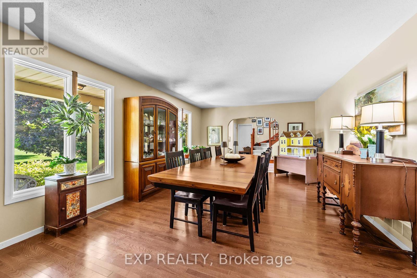 5855 Cook Road, Middlesex Centre, Ontario  N6P 1P3 - Photo 9 - X12424987