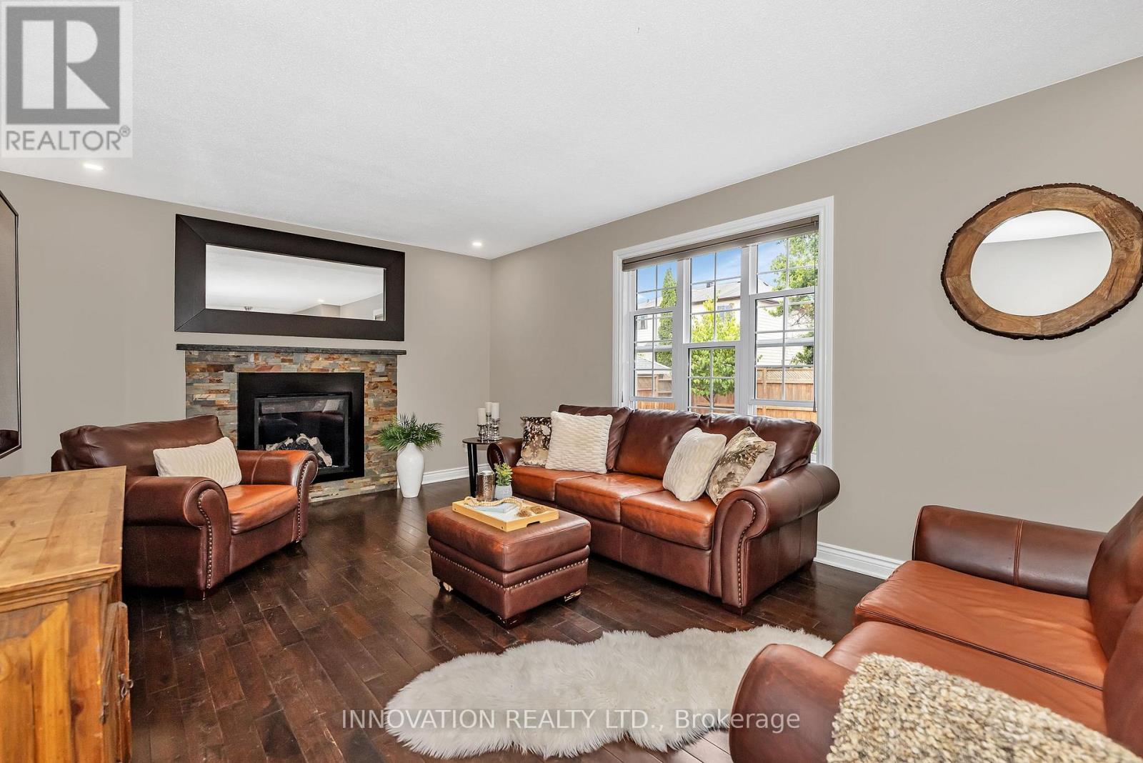 297 Liard Street S, Ottawa, Ontario  K2S 1J2 - Photo 15 - X12424968