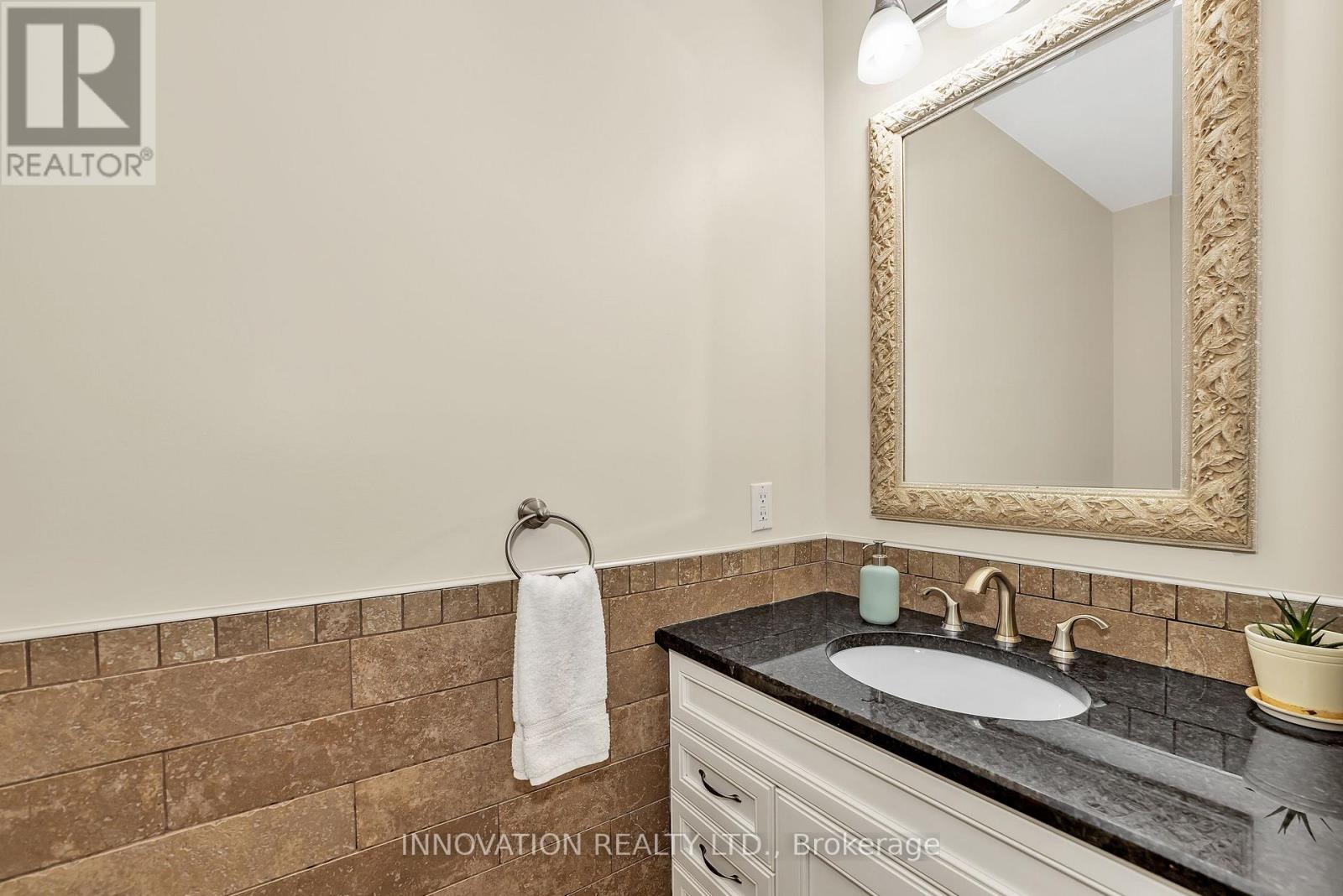 297 Liard Street S, Ottawa, Ontario  K2S 1J2 - Photo 18 - X12424968