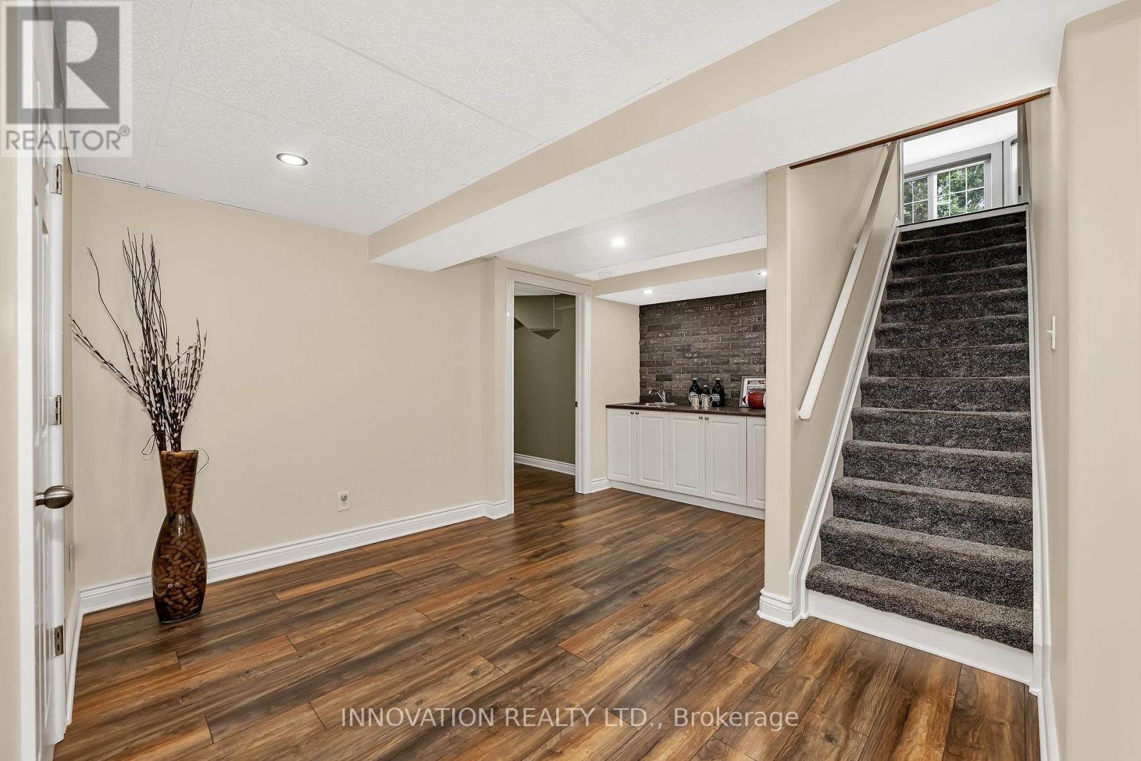 297 Liard Street S, Ottawa, Ontario  K2S 1J2 - Photo 28 - X12424968