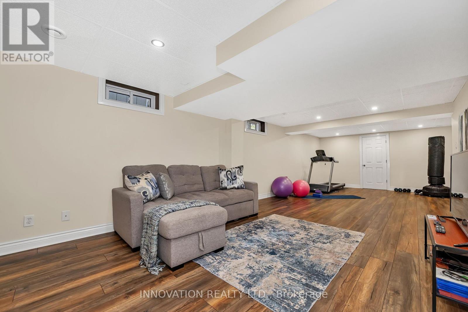 297 Liard Street S, Ottawa, Ontario  K2S 1J2 - Photo 30 - X12424968