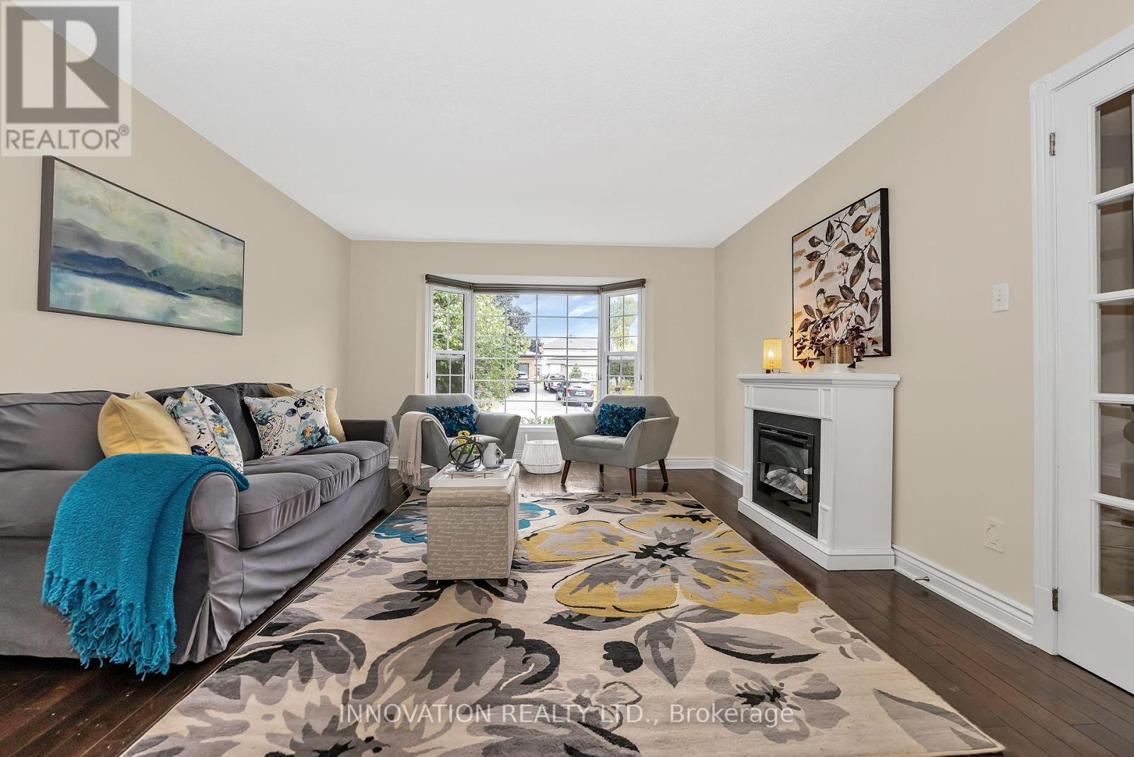 297 Liard Street S, Ottawa, Ontario  K2S 1J2 - Photo 6 - X12424968