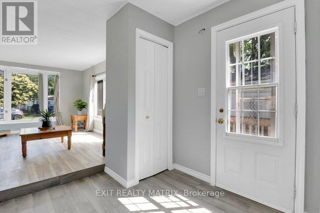 8930 Lynwood Park Private, Ottawa, Ontario  K0A 1V0 - Photo 6 - X12425008