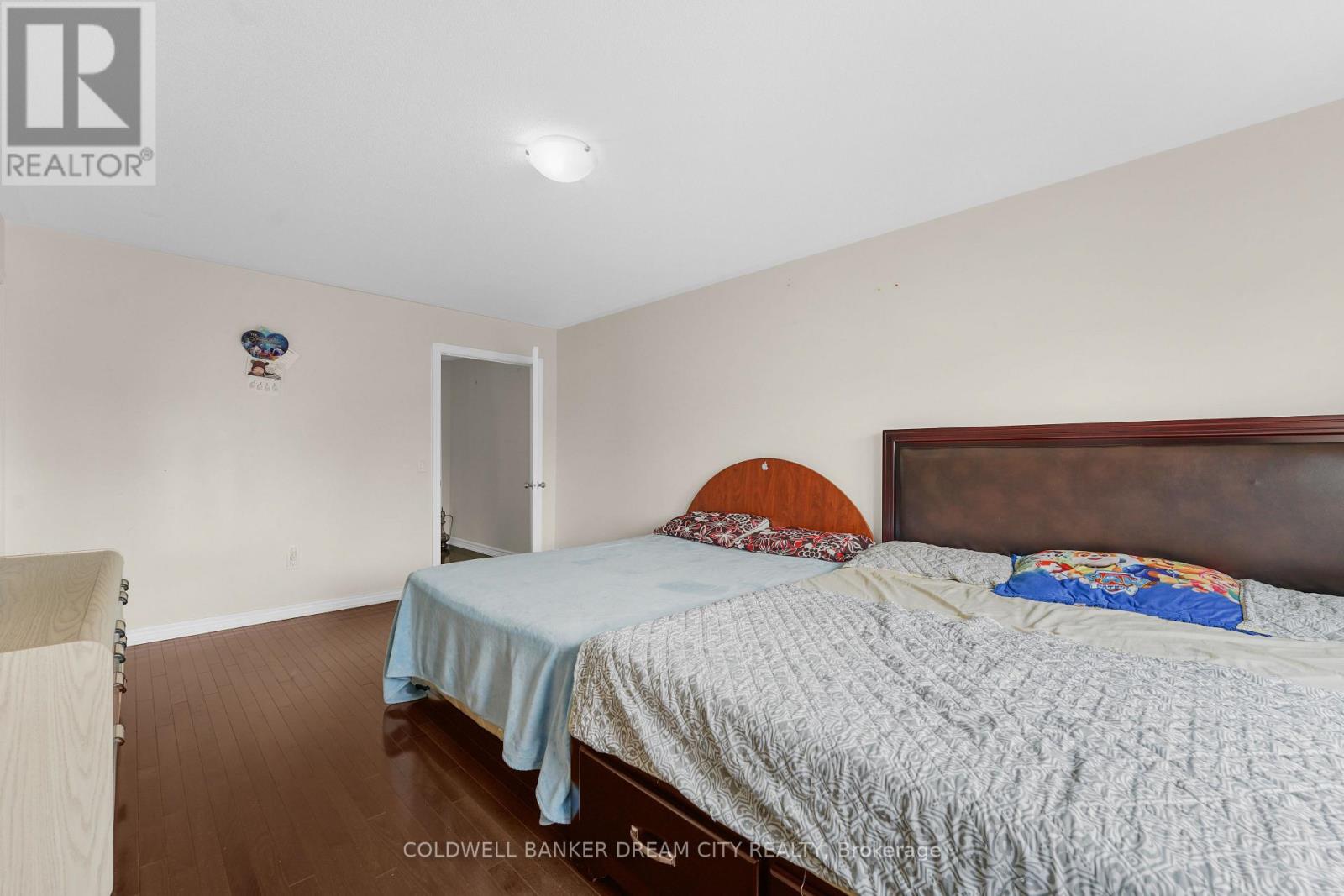 4 Autumn Arbour Road, Caledon, Ontario  L7C 3M7 - Photo 23 - W12424917
