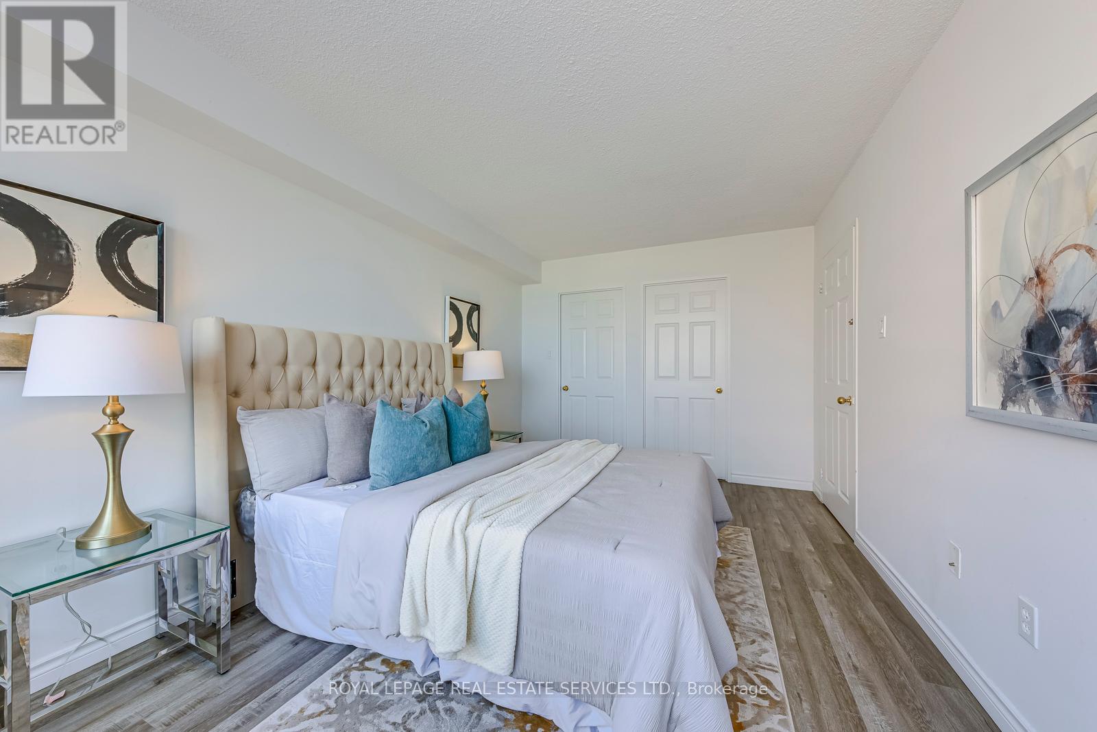 1008 - 265 Enfield Place, Mississauga, Ontario  L5B 3Y7 - Photo 17 - W12424933