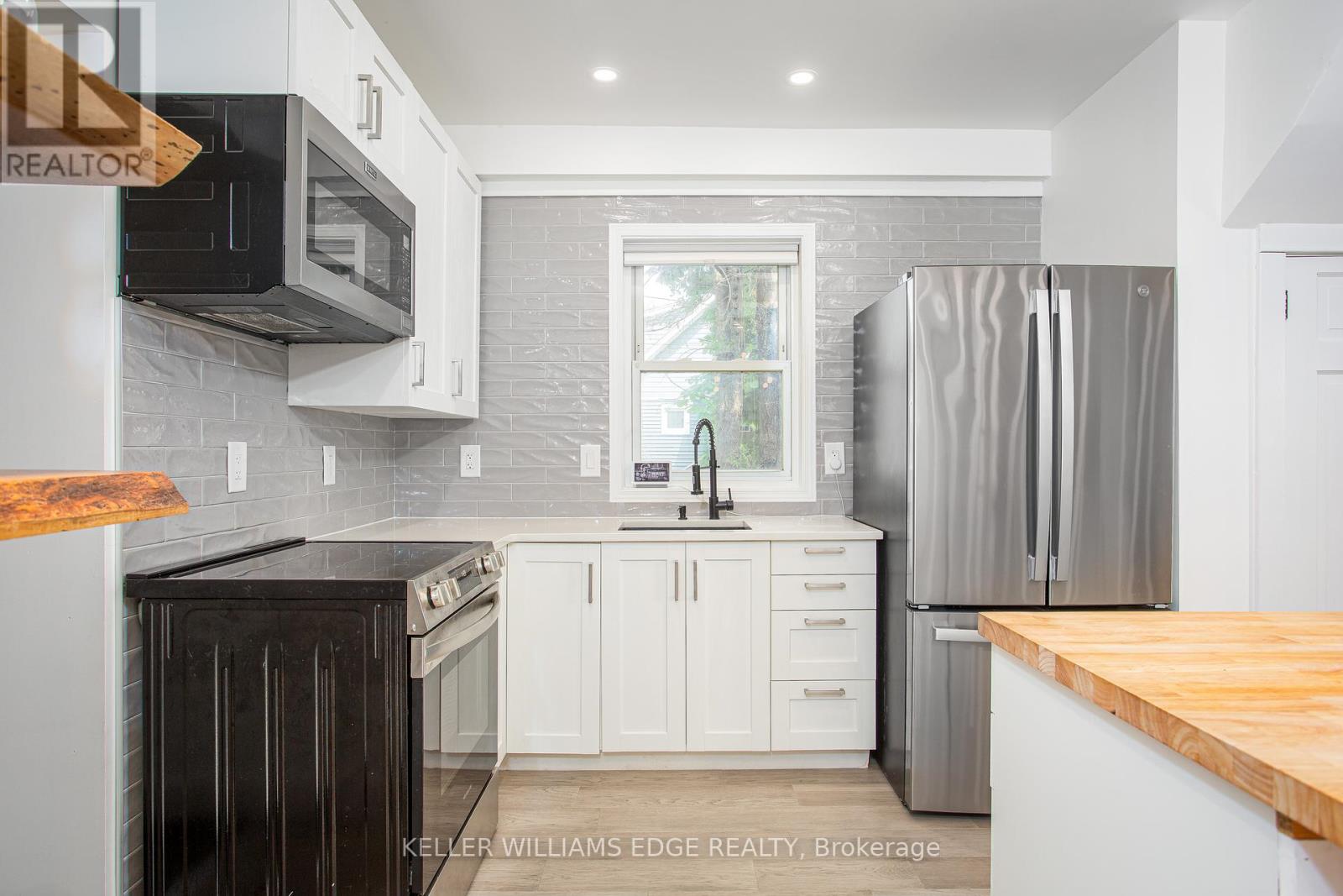 826 Beach Boulevard, Hamilton, Ontario  L8H 6Z4 - Photo 13 - X12424910