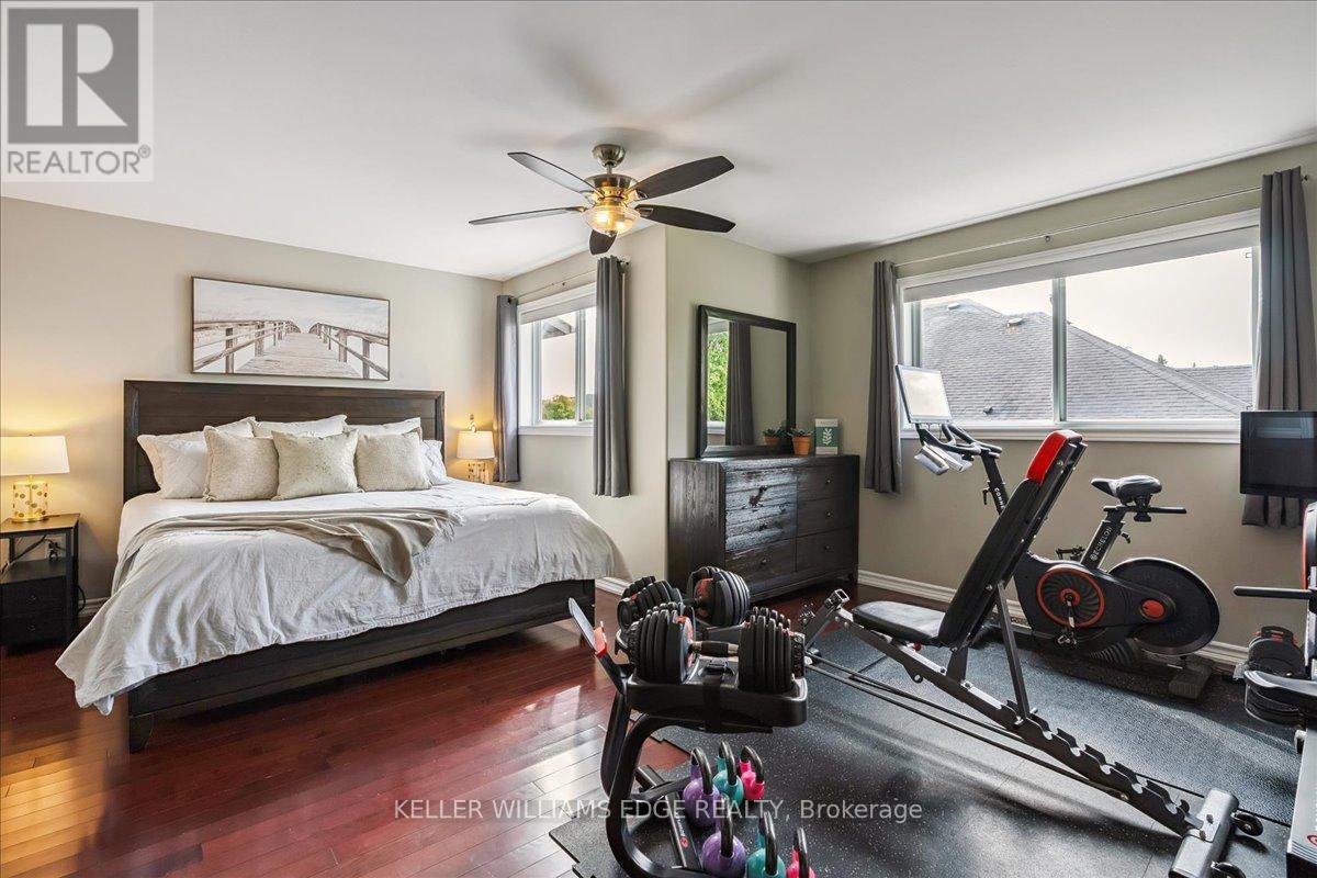 35 Pettit Street, Hamilton, Ontario  L8E 5V7 - Photo 14 - X12424911