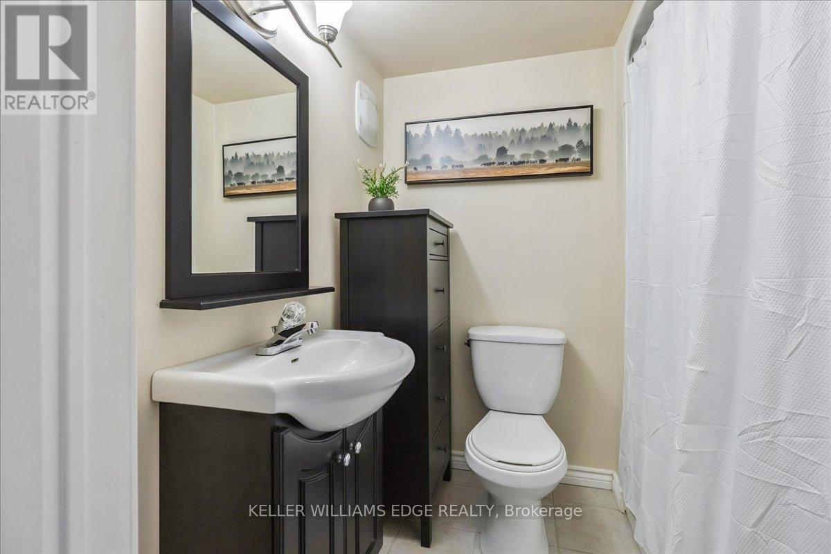 35 Pettit Street, Hamilton, Ontario  L8E 5V7 - Photo 21 - X12424911