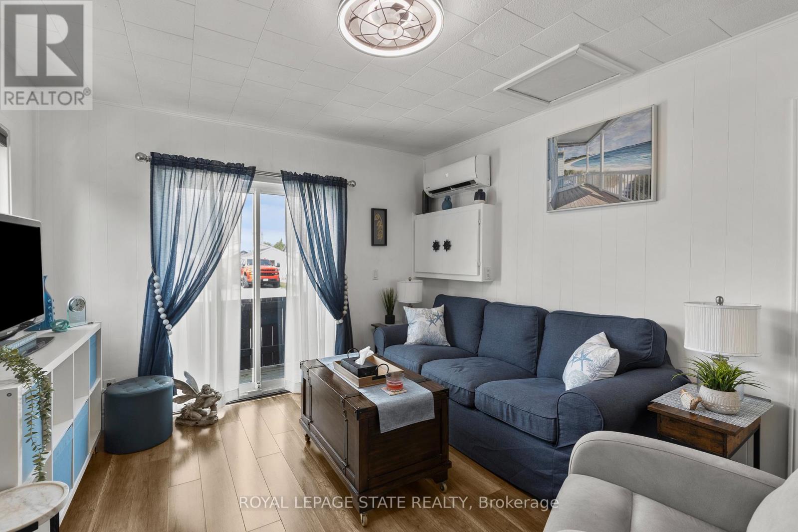 34 Pansy Avenue, Norfolk, Ontario  N0A 1W7 - Photo 6 - X12424912