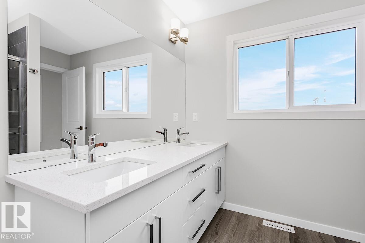 2363 Egret Wy Nw, Edmonton, Alberta  T6M 3G8 - Photo 12 - E4459295