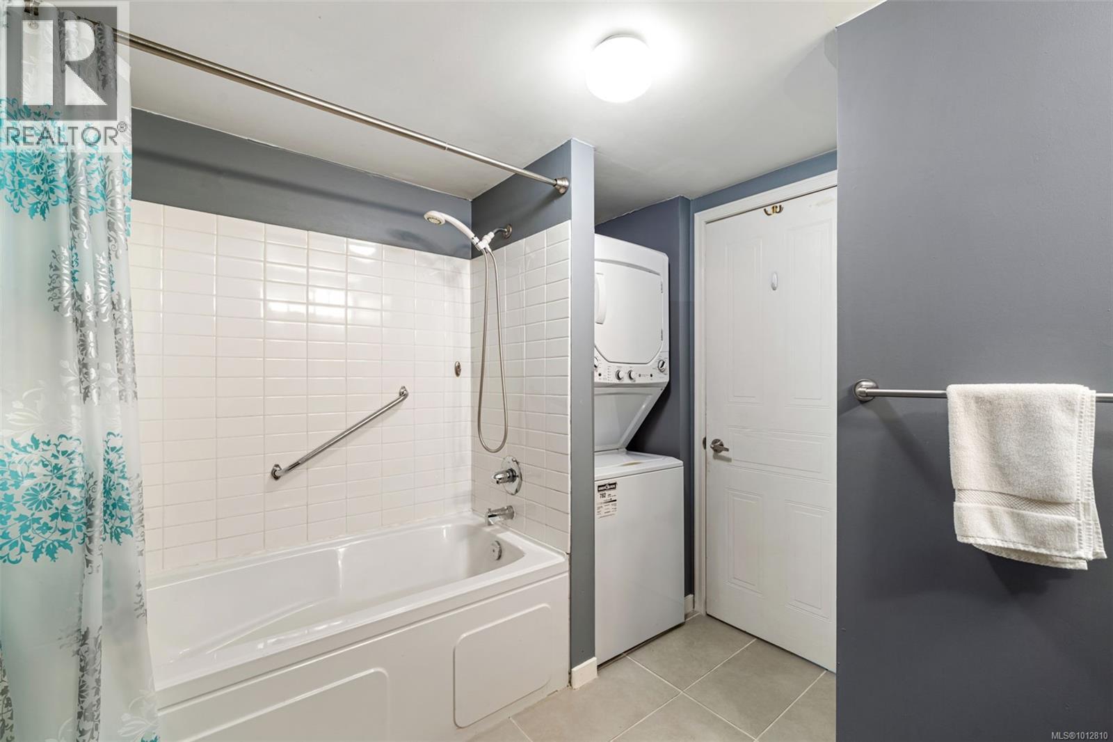 208 420 Parry St, Victoria, British Columbia  V8V 2H7 - Photo 21 - 1012810