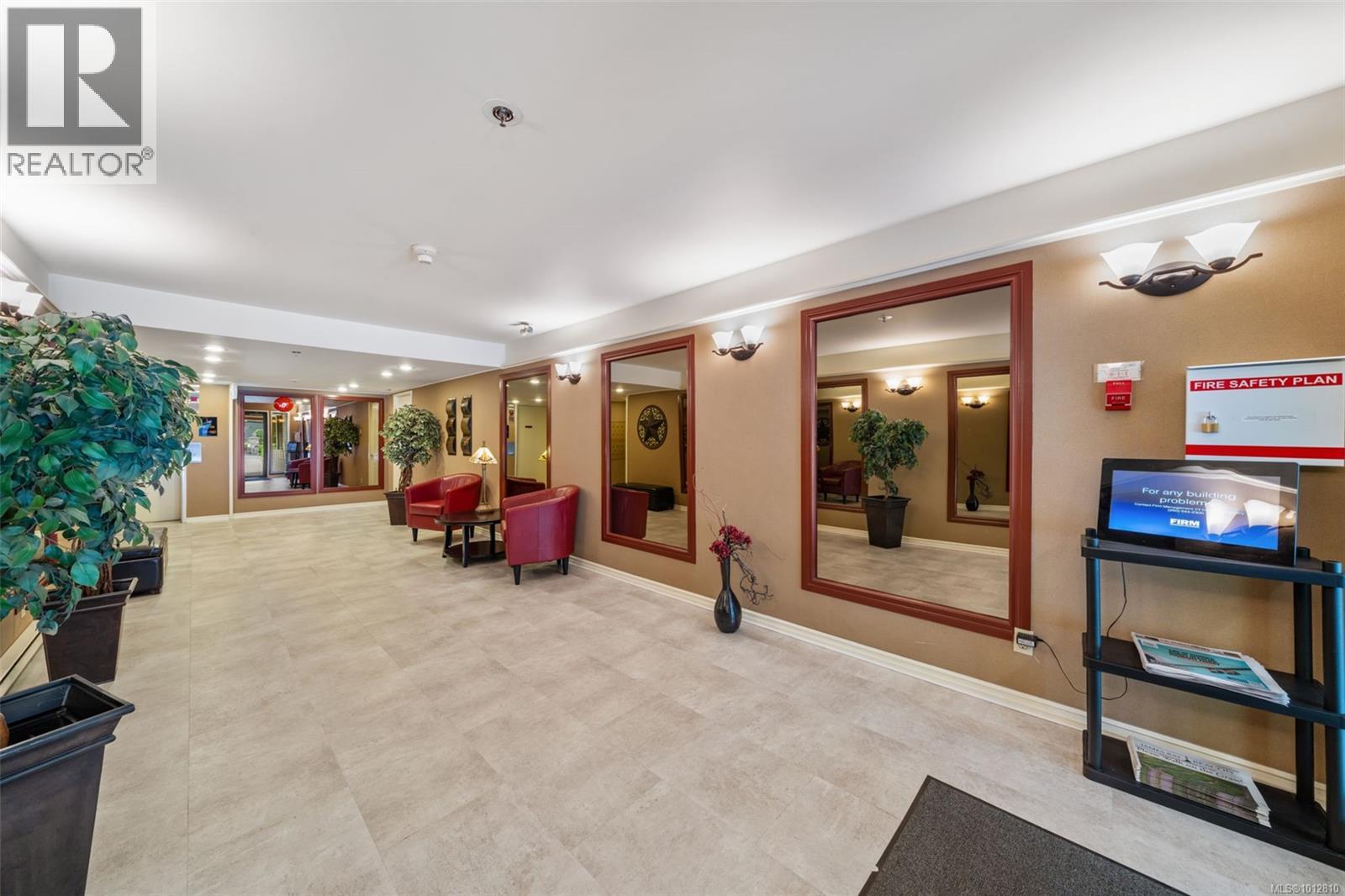 208 420 Parry St, Victoria, British Columbia  V8V 2H7 - Photo 28 - 1012810