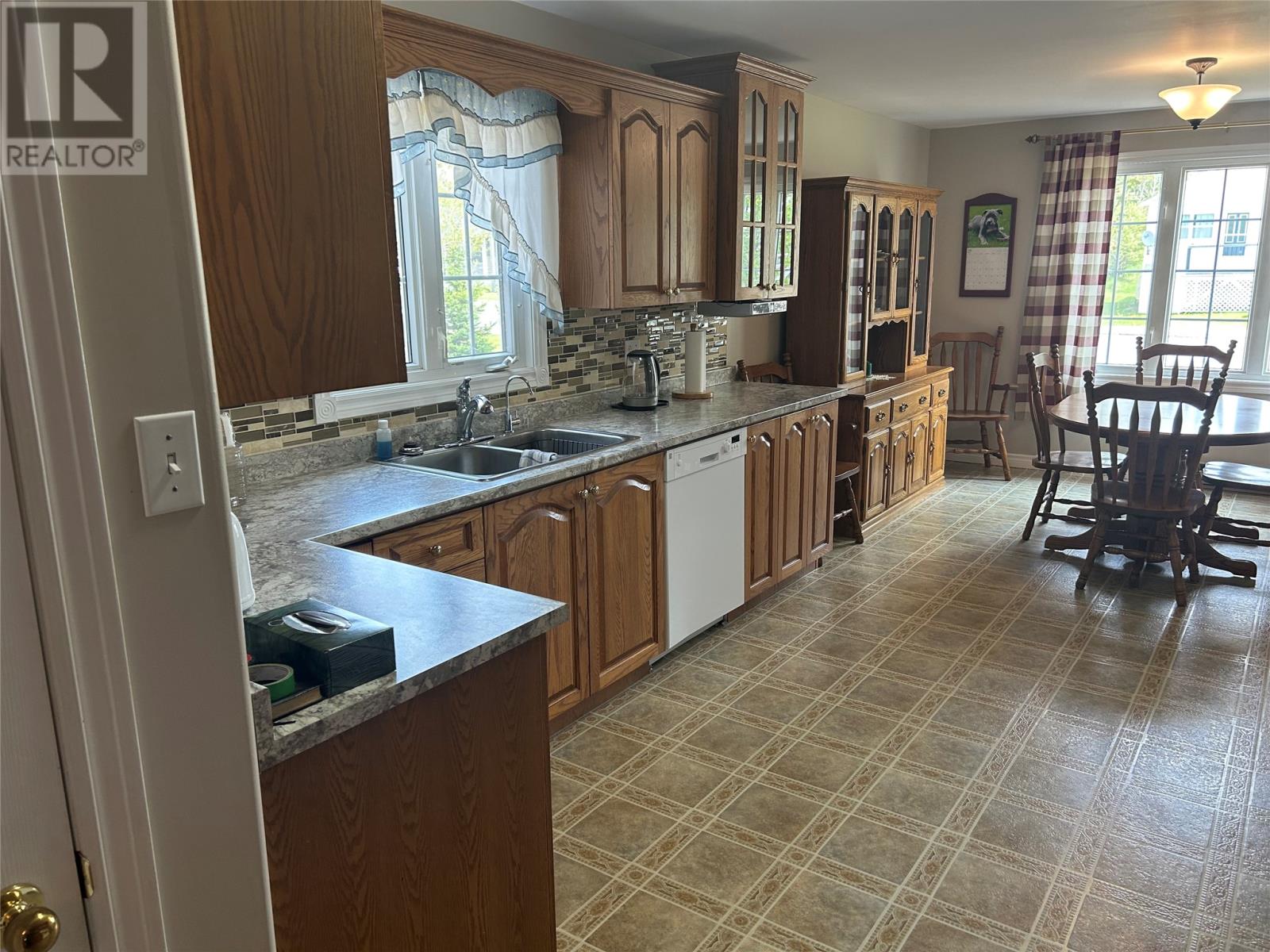 37 Premier Drive, Lewisporte, Newfoundland & Labrador  A0G 3A0 - Photo 2 - 1286235